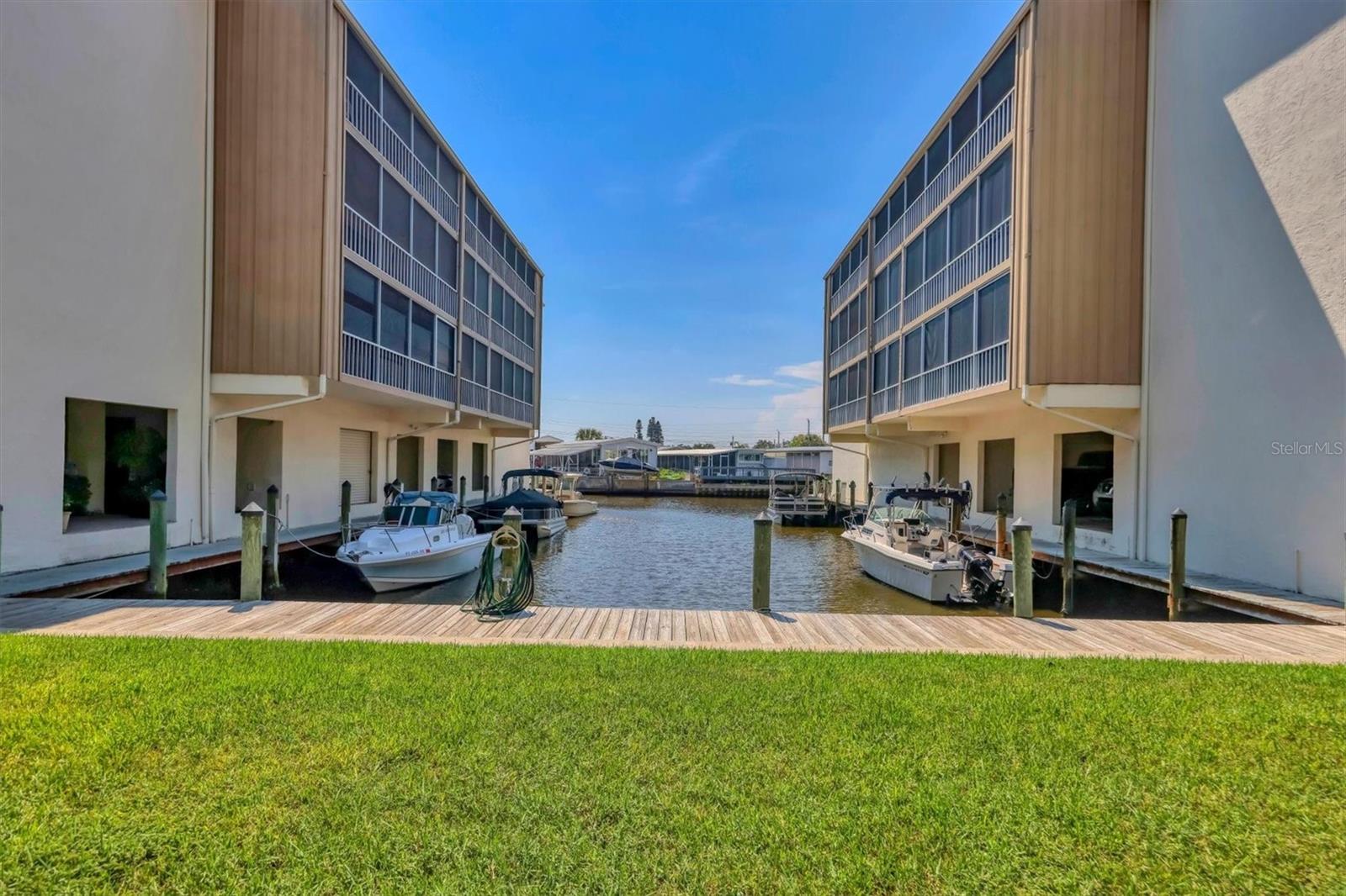 One or more photo(s) has been virtually staged. Don’t miss this exceptional opportunity to live in the highly sought-after Sarabay Cove—truly a boater’s dream. Take in breathtaking Sarasota Bay views from the screened-in lanai of this beautifully renovated 1-bedroom, 1-bath condo featuring stylish, modern finishes throughout.

The updated kitchen showcases granite countertops, a tiled backsplash, brand-new stainless steel appliances, and new cabinetry. The spacious primary bedroom offers sliding glass doors to the lanai and a walk-in closet. The bathroom has been tastefully updated with granite countertops, new cabinetry, and a walk-in shower. 

Sarabay Cove offers an impressive array of amenities, including a waterfront clubhouse, heated pool, Jacuzzi spa, two tennis courts, car wash area, craft room, covered parking, bicycle storage, and elevators. Boat docks with electric and water are available to owners for just $2  foot a month. The community features three buildings separated by picturesque canals, providing quick and easy access to Sarasota Bay in just minutes.

Ideally located near Anna Maria Oyster Bar, downtown Sarasota, Lido Beach, shopping, and banking. This move-in-ready condo is your chance to enjoy the ultimate Florida boating lifestyle—schedule your showing today!