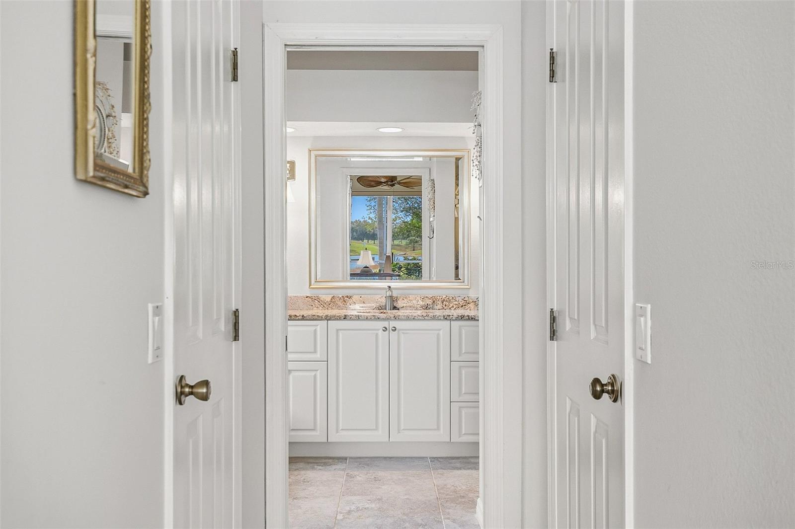 CALUSA LAKES - Residential