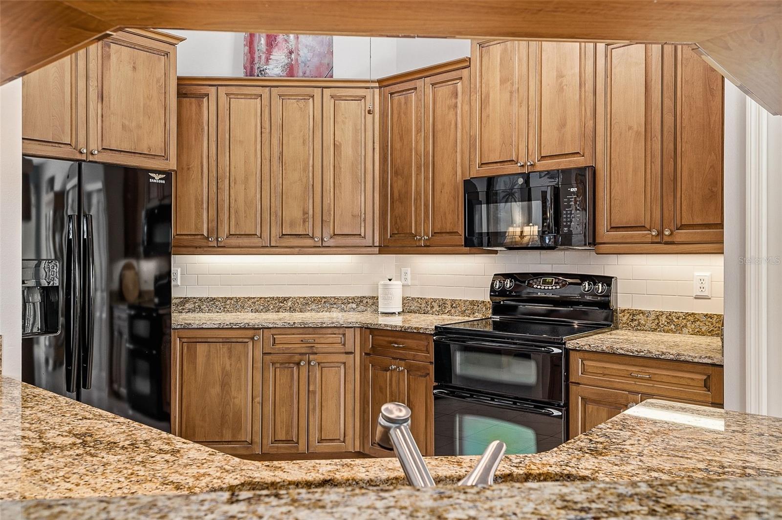 CALUSA LAKES - Residential