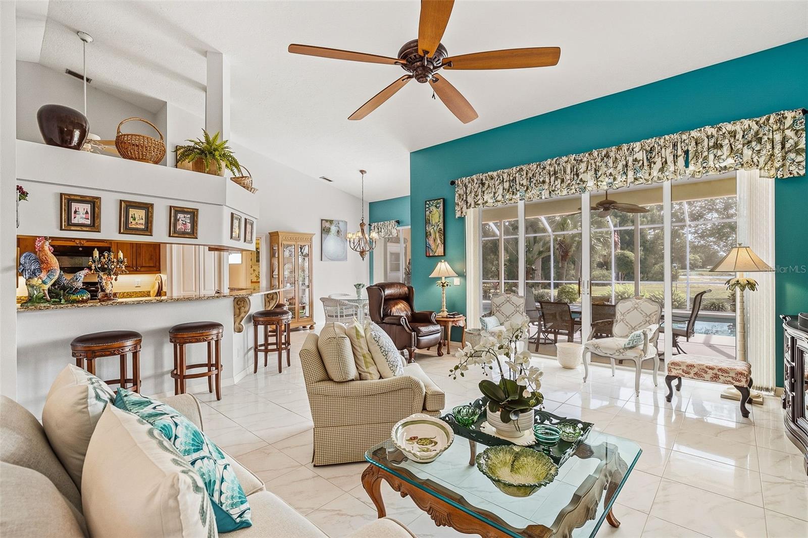 CALUSA LAKES - Residential