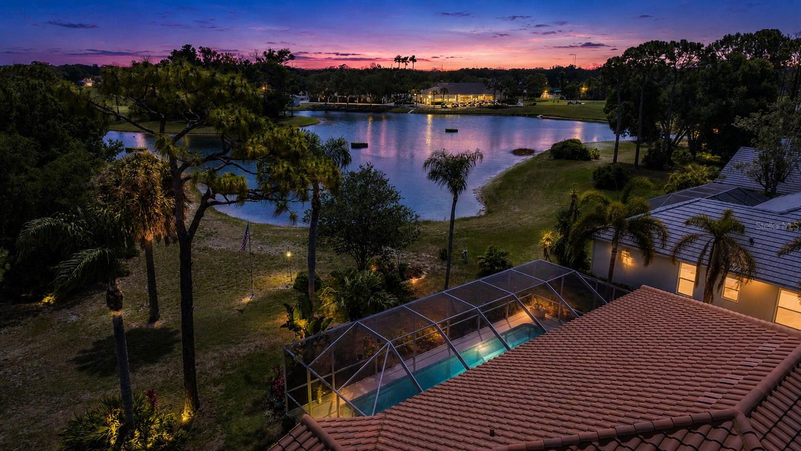 CALUSA LAKES - Residential
