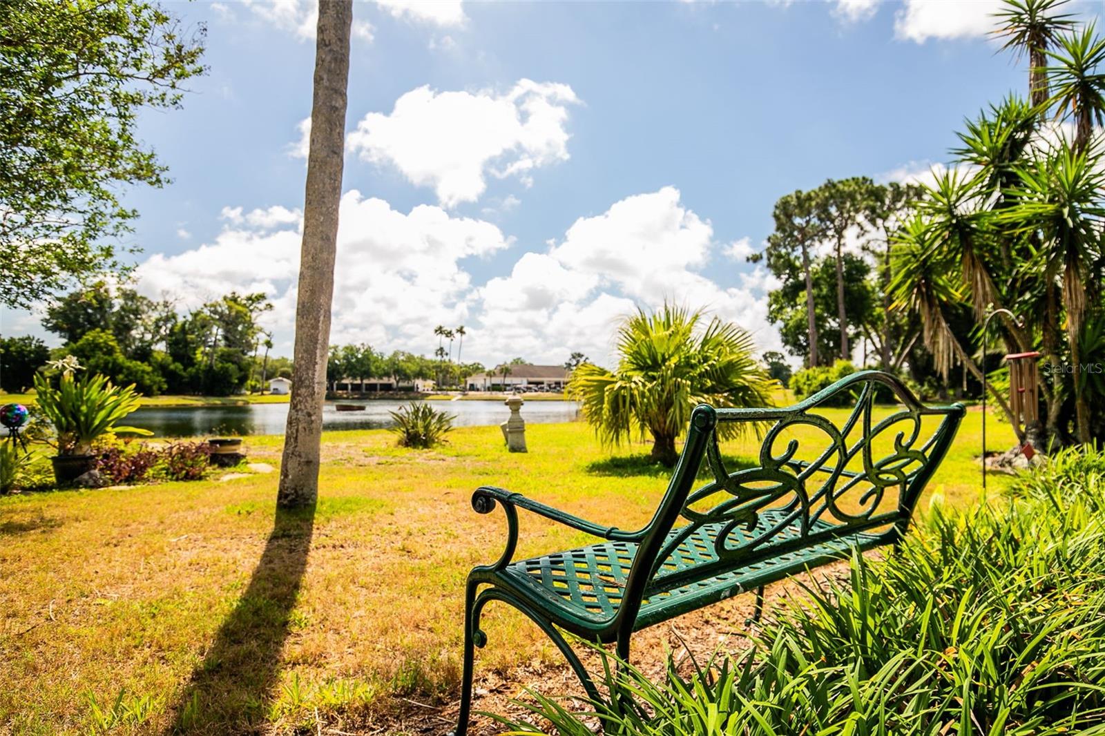 CALUSA LAKES - Residential
