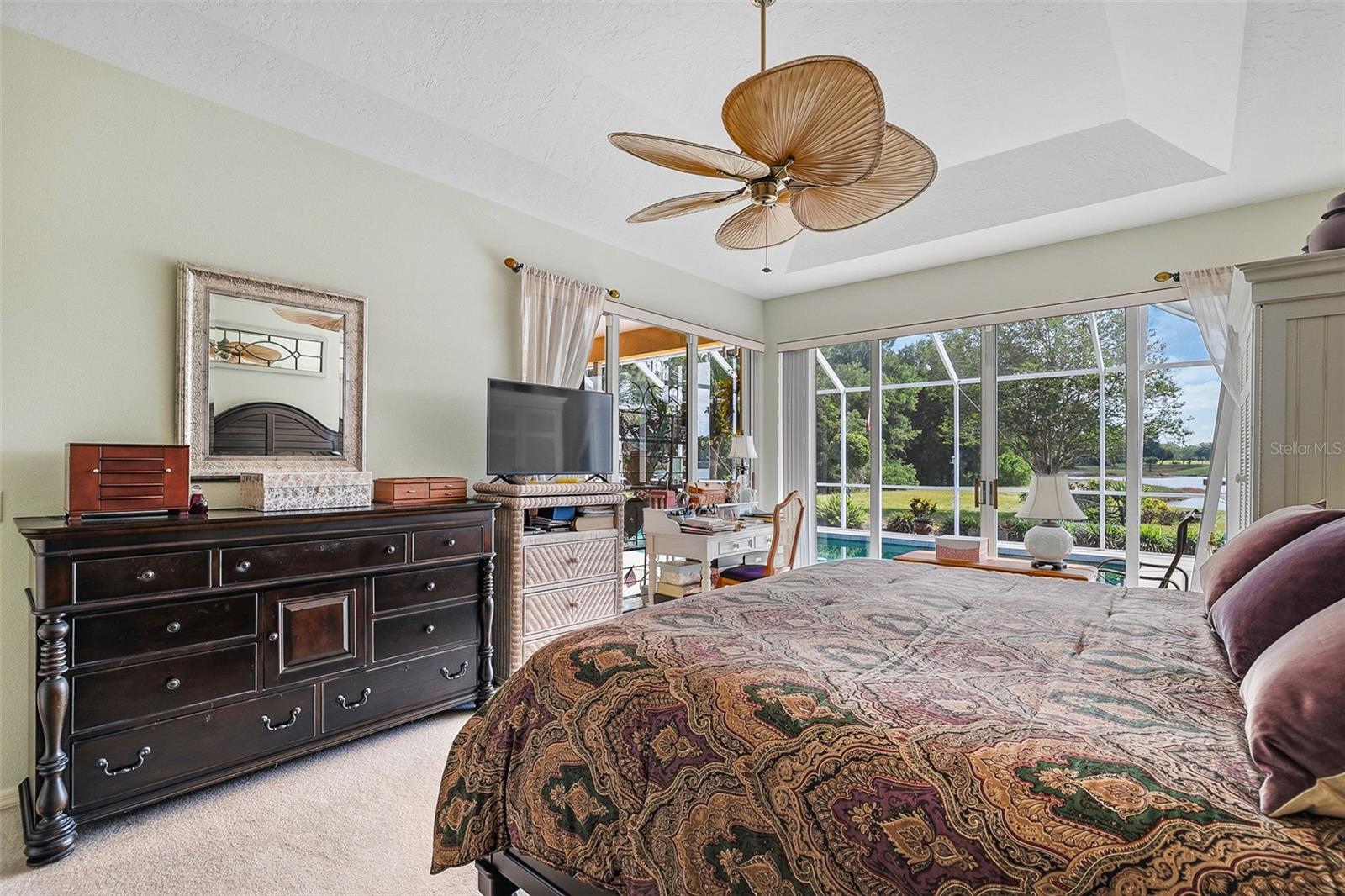 CALUSA LAKES - Residential