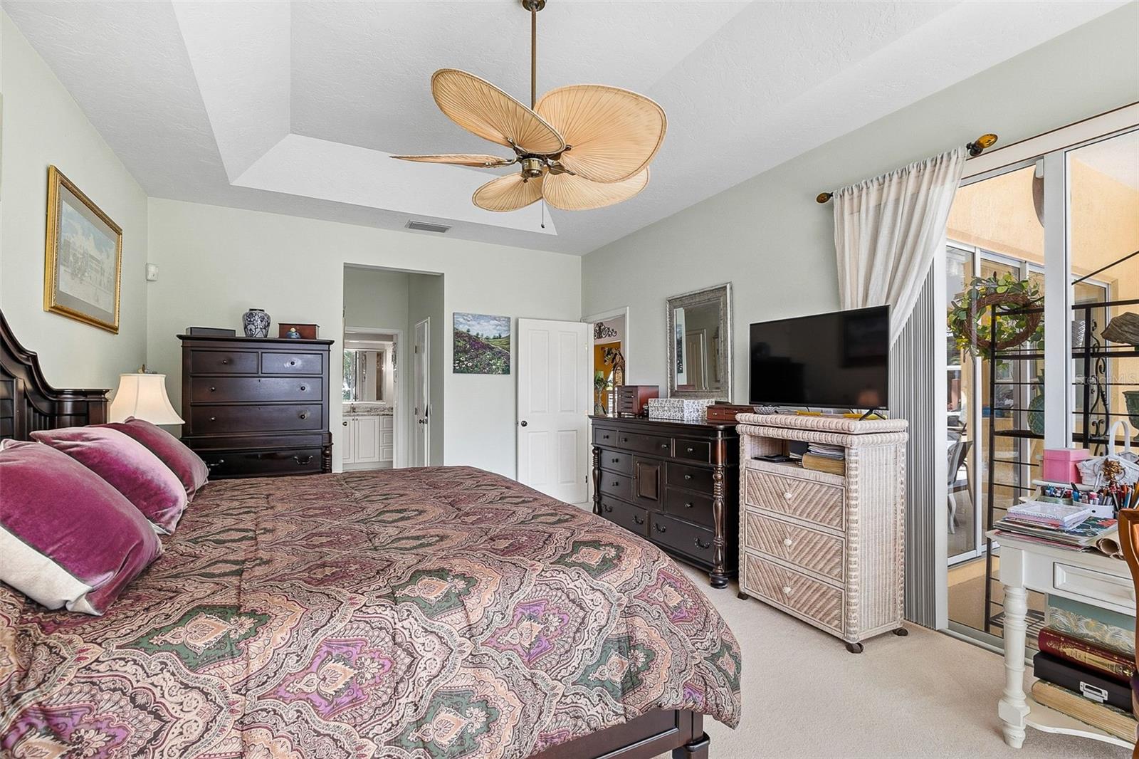 CALUSA LAKES - Residential