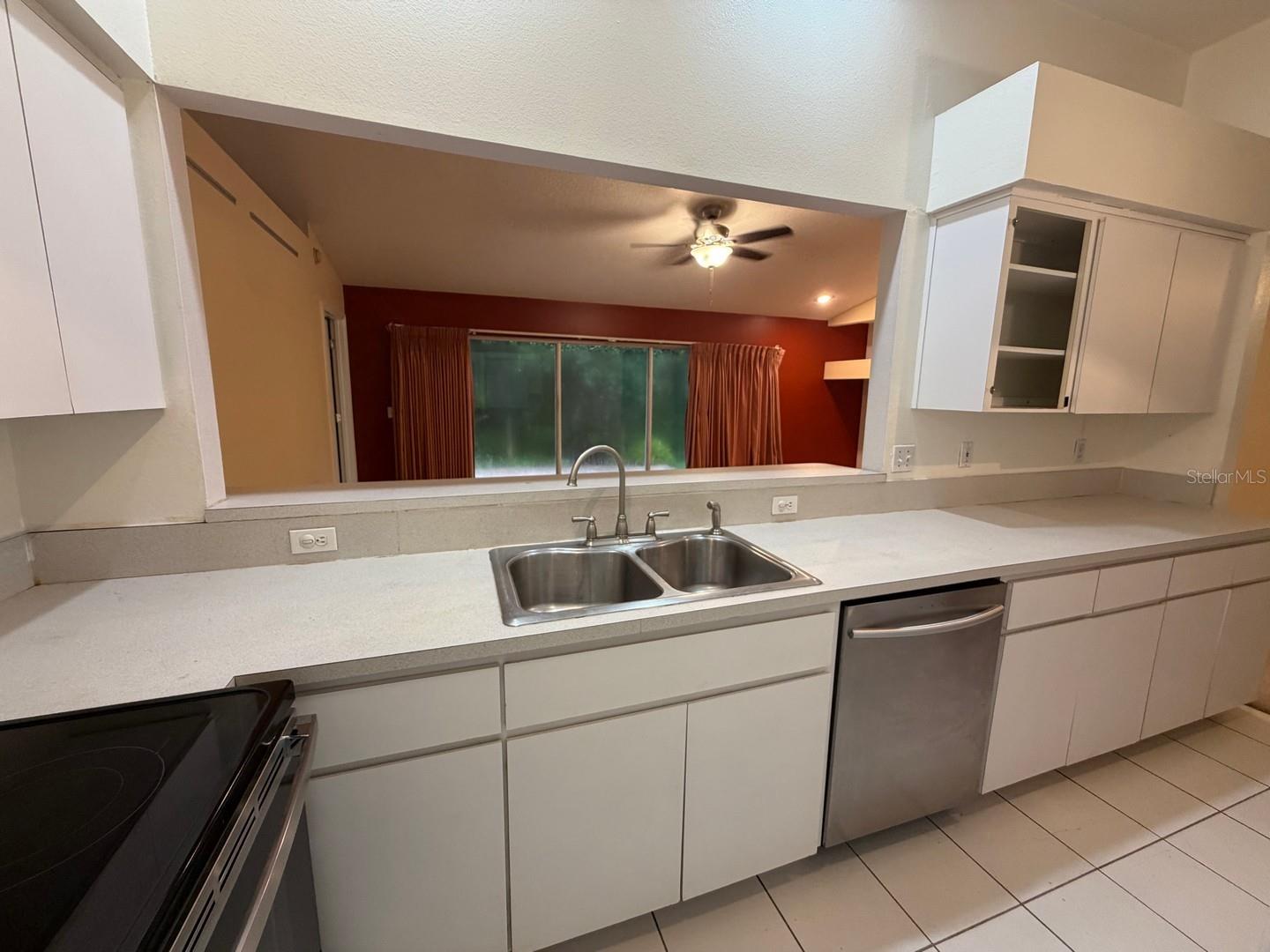 TWIN LAKE PH 02C - Residential