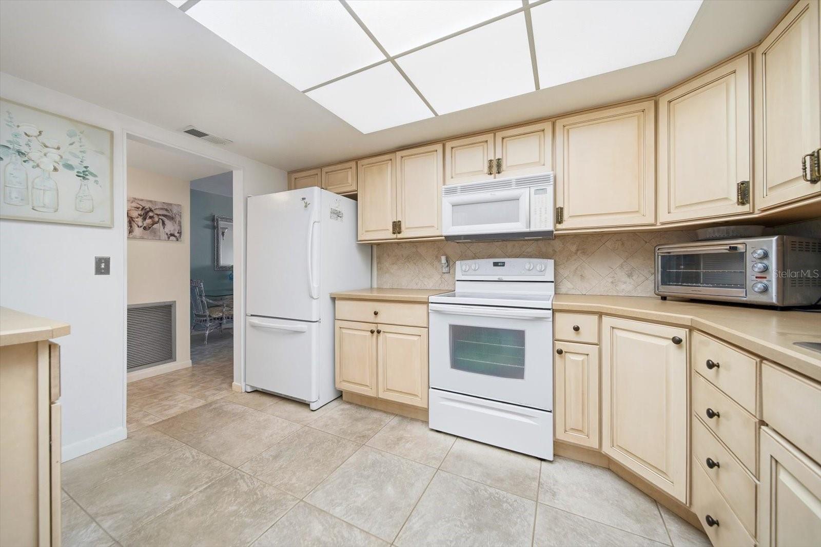 BAYWAY ISLES POINT BRITTANY TWO - Residential Lease