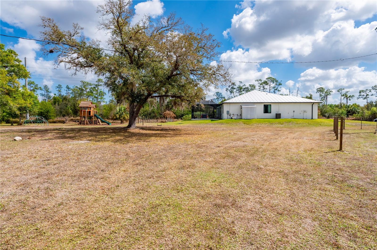 WESTERN ACRES 1ST ADD - Residential