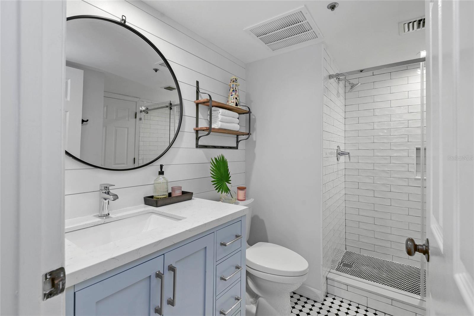 TRADEWINDS CONDO - Residential