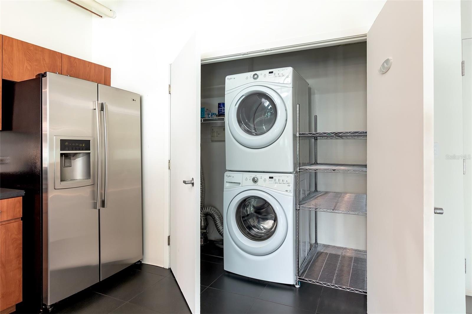 THORNTON PARK CENTRAL CONDO - Residential