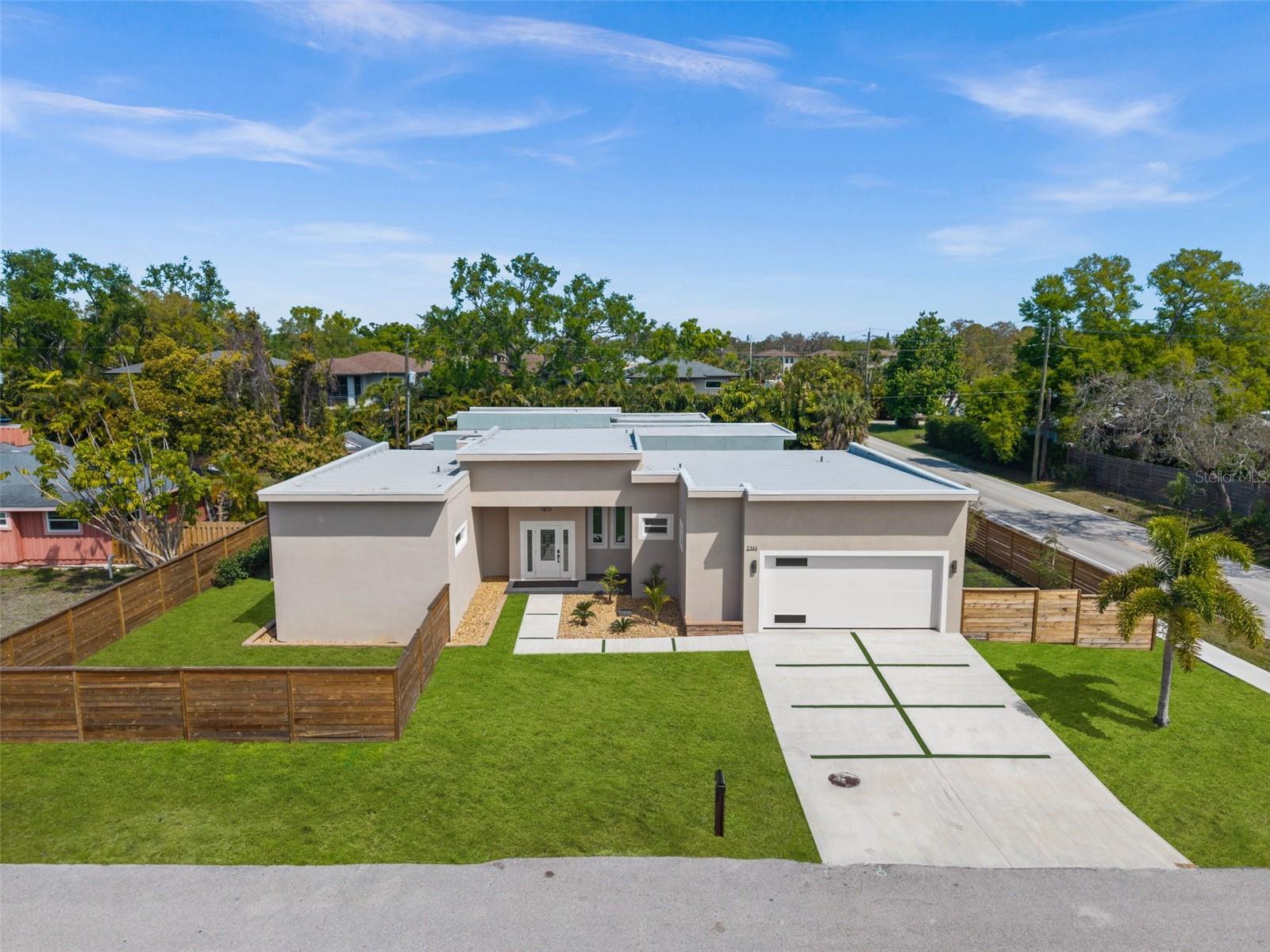 RIDGEWOOD - Residential
