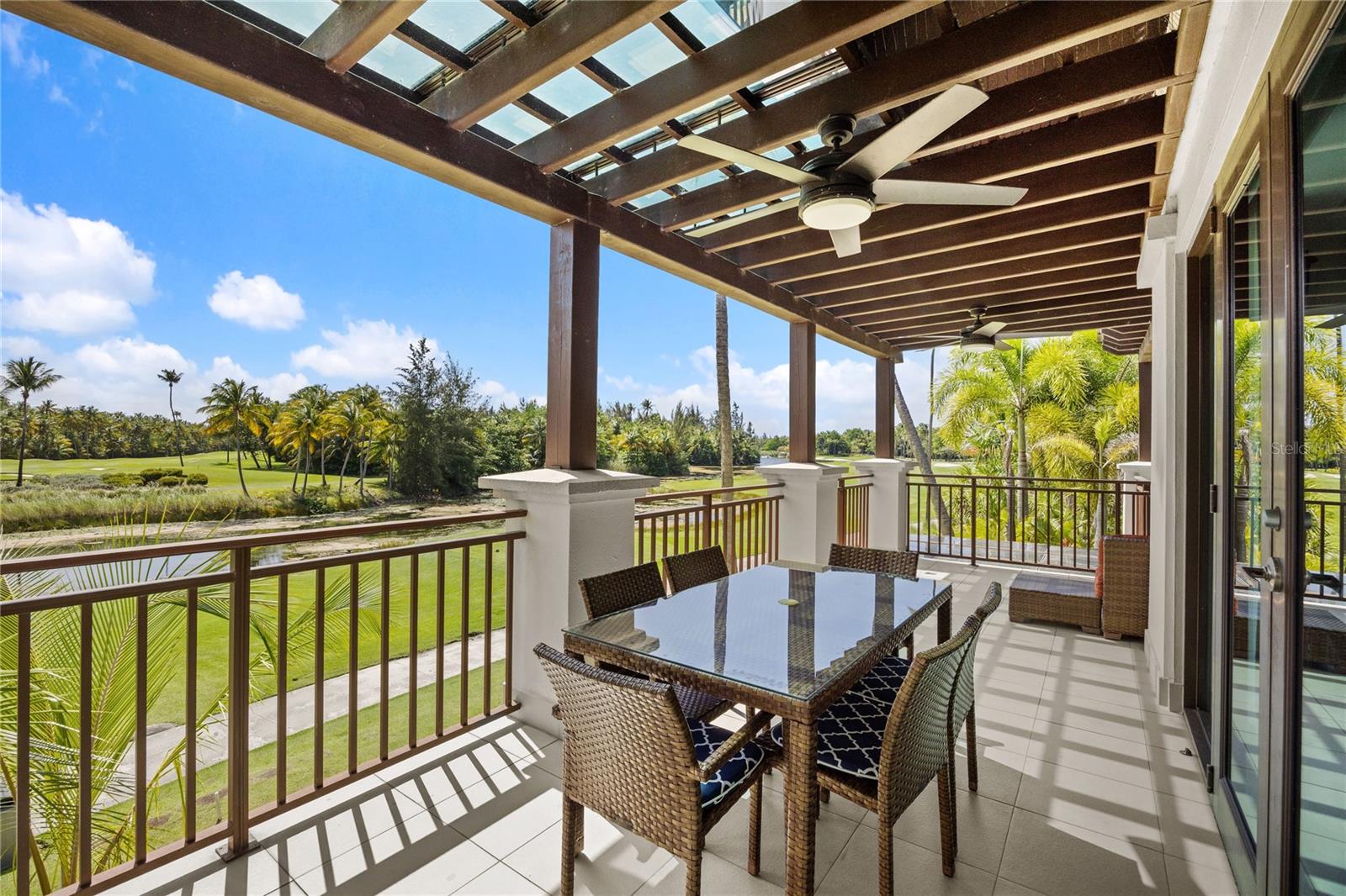 CONDOMINIO LAS VERANDAS - Residential