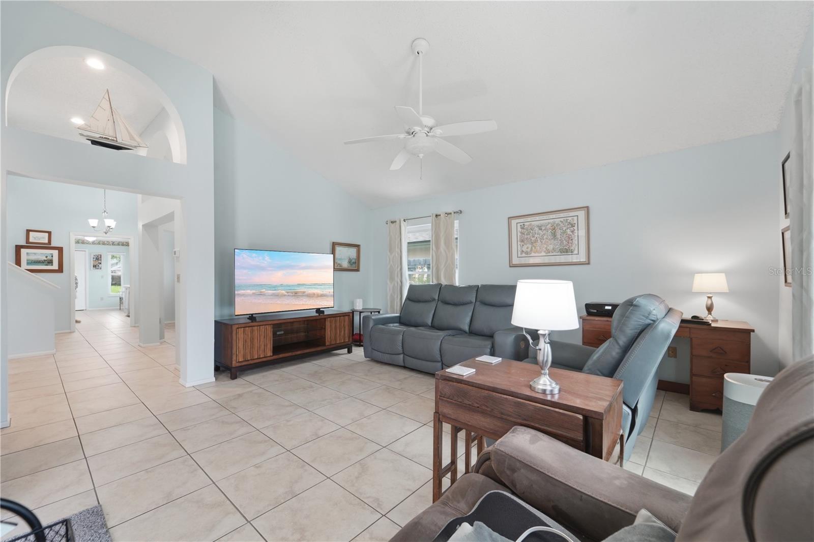 HOLLOWBROOK WEST PH 4 - Residential