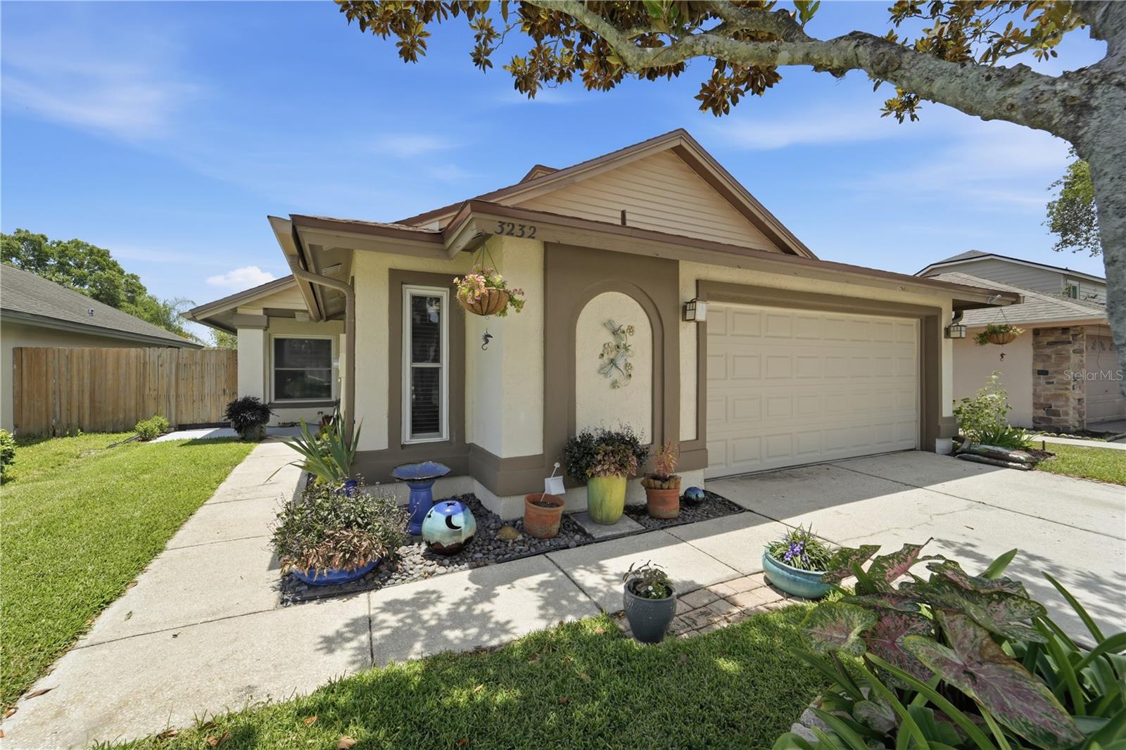 HOLLOWBROOK WEST PH 4 - Residential
