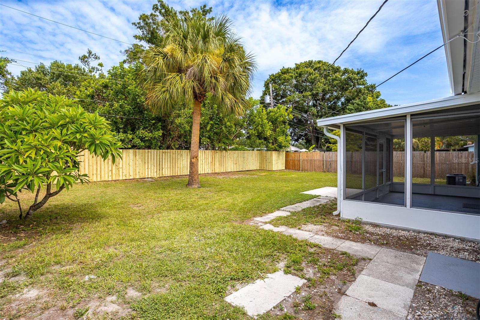 TERESA GARDENS 1ST ADD - Residential