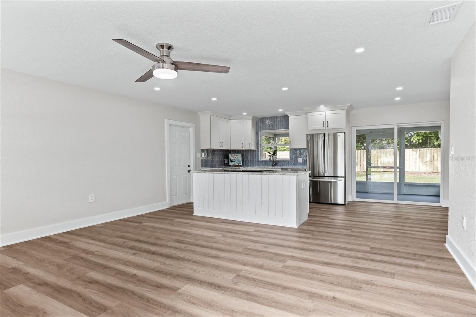 TERESA GARDENS 1ST ADD - Residential