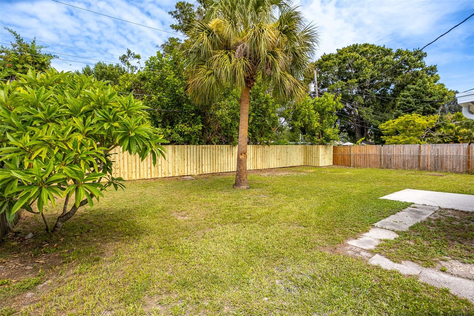 TERESA GARDENS 1ST ADD - Residential