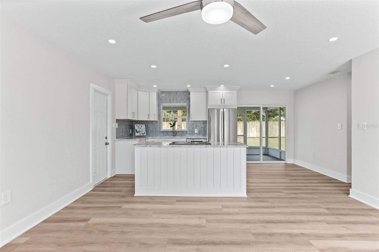 TERESA GARDENS 1ST ADD - Residential