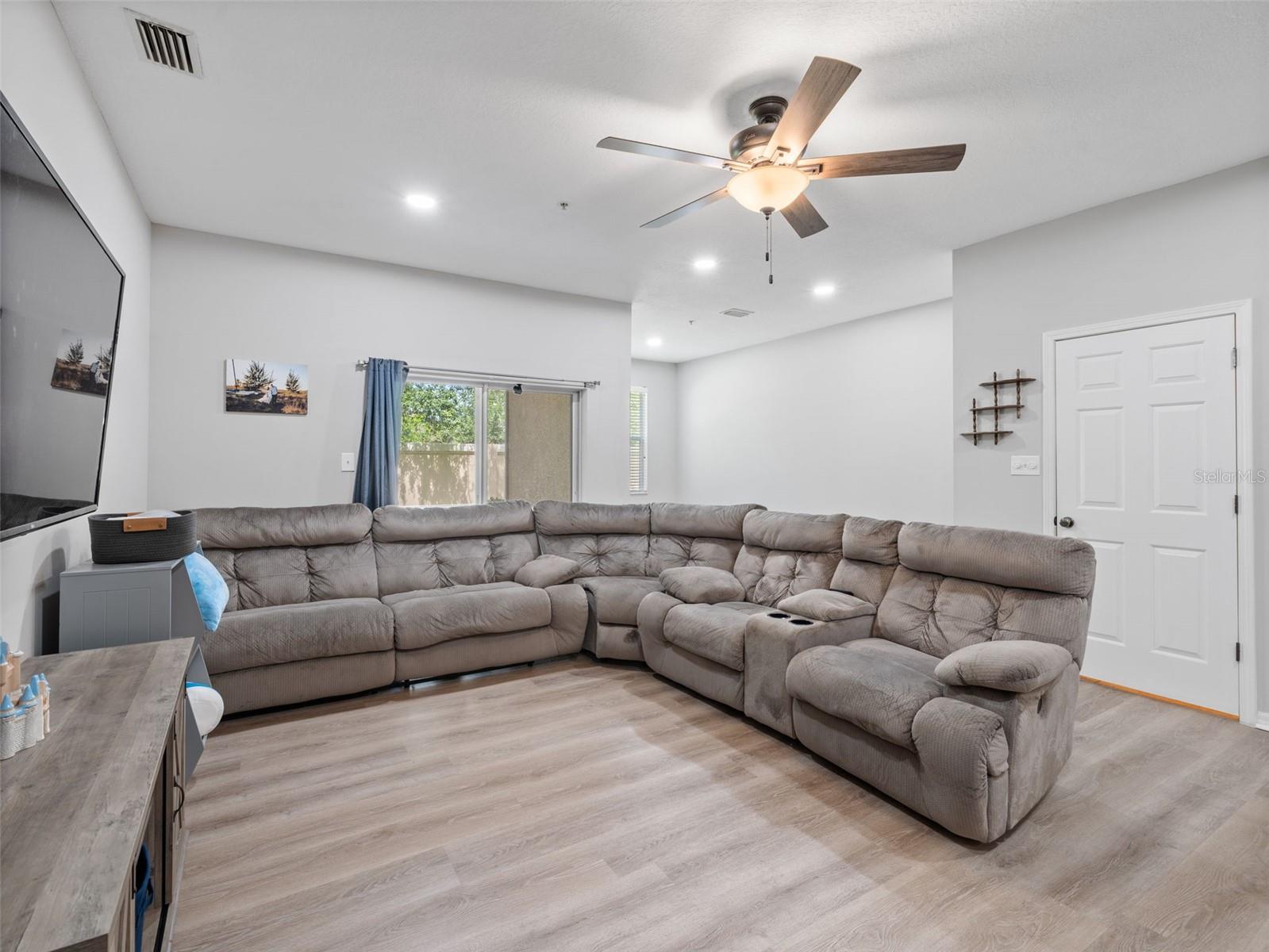 PARKRIDGE PH 33 & 19 - Residential Lease