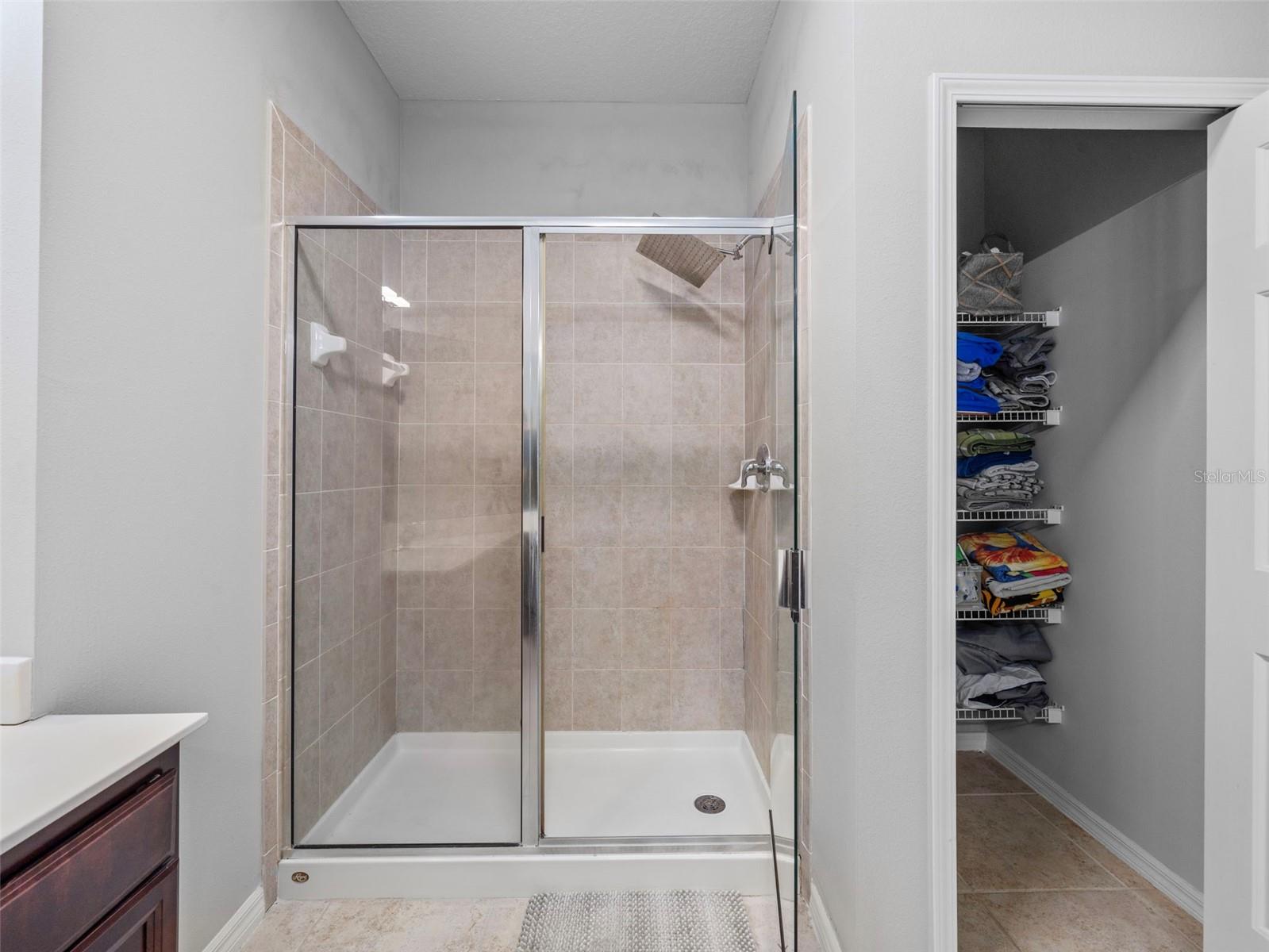 PARKRIDGE PH 33 & 19 - Residential Lease