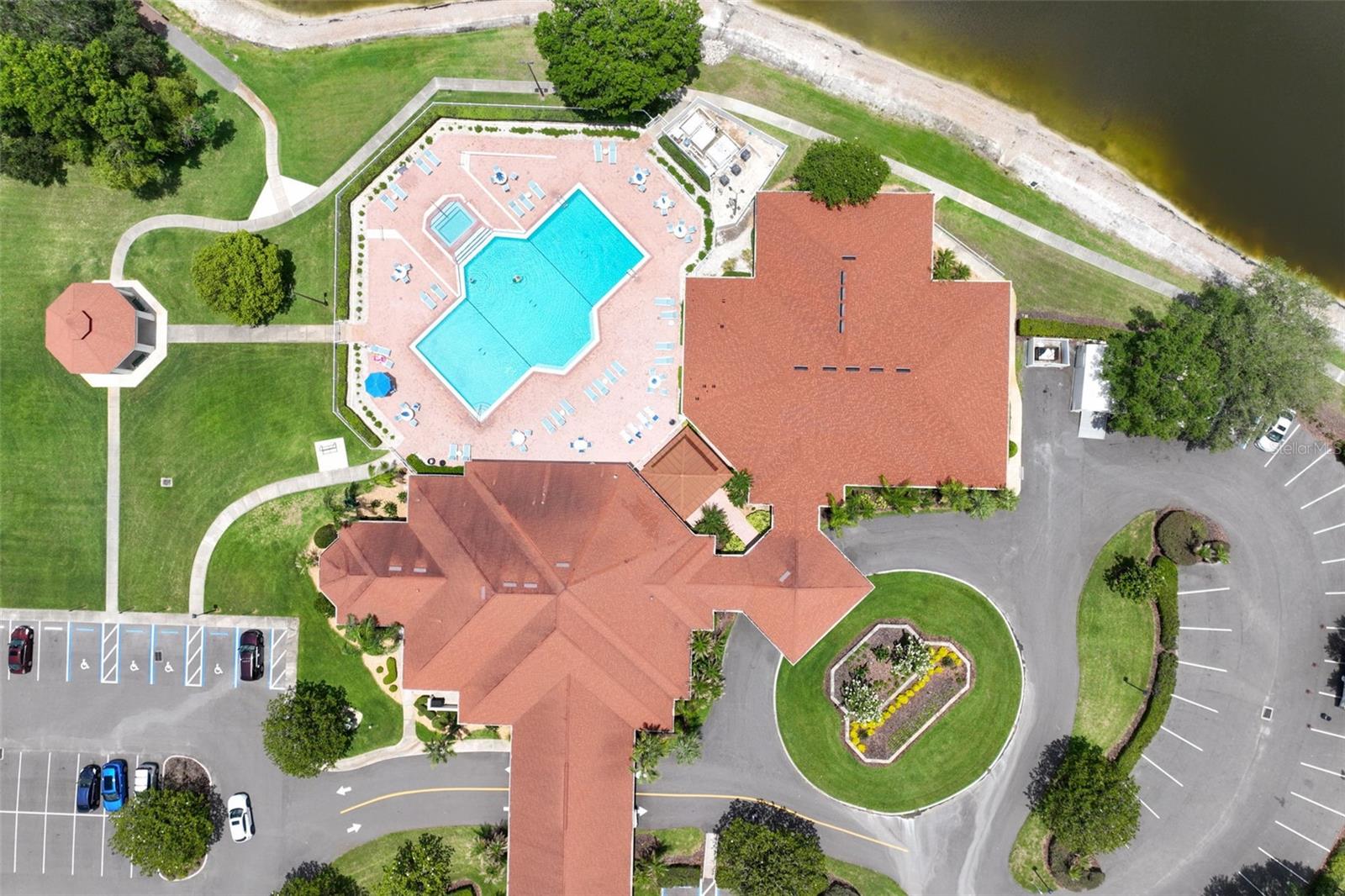CARILLON LAKES REP - Residential