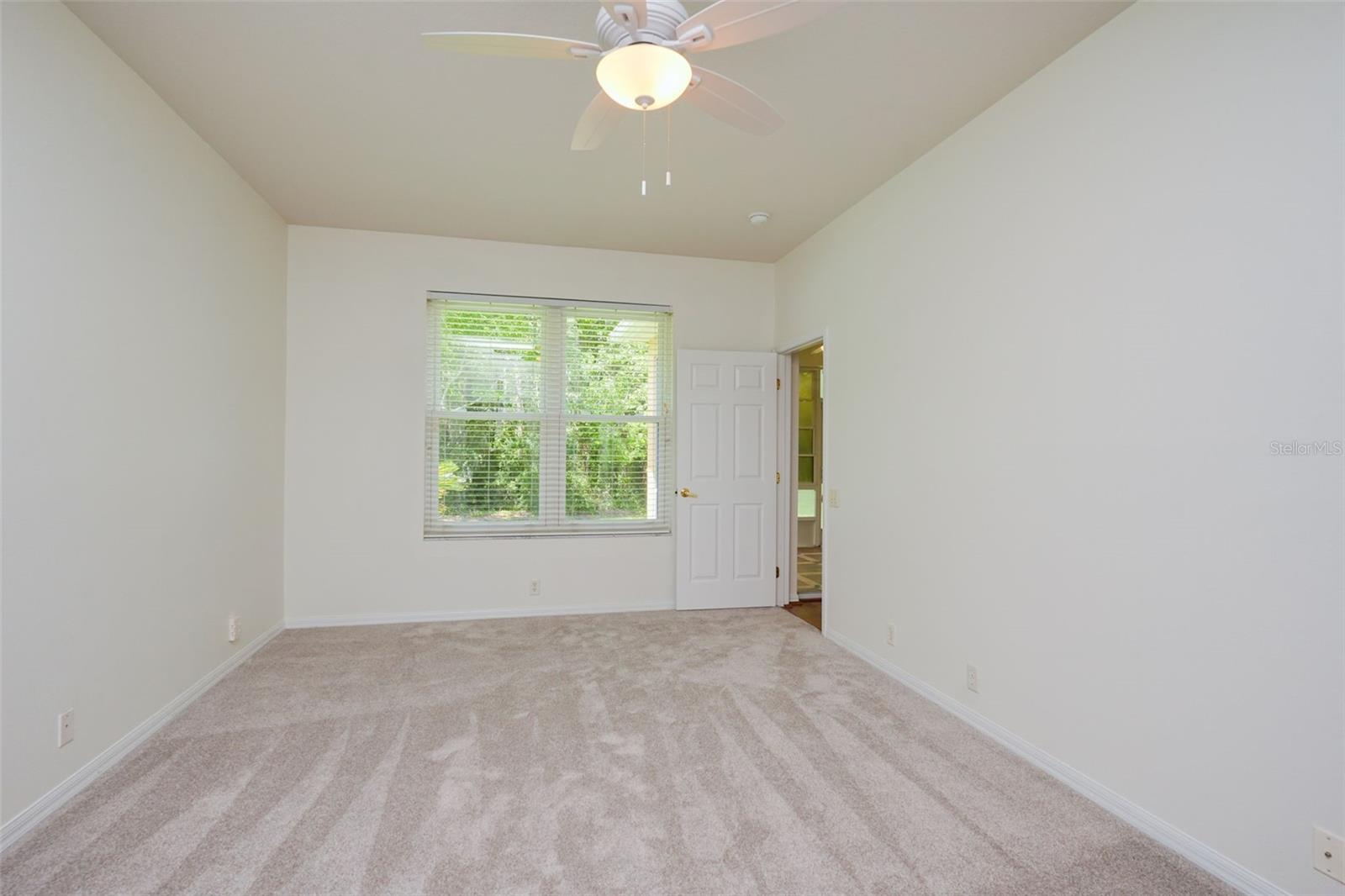 CARILLON LAKES REP - Residential