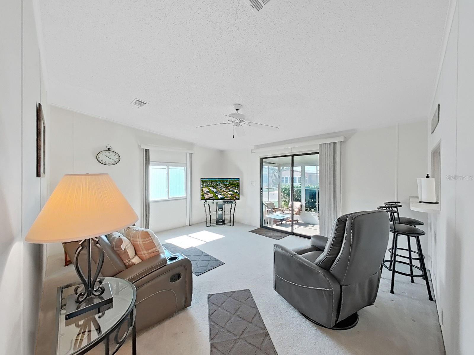 FOXWOOD LAKE ESTATES - Residential