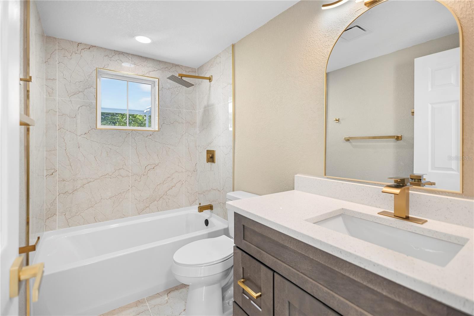 SAN CLEMENTE EAST - Residential