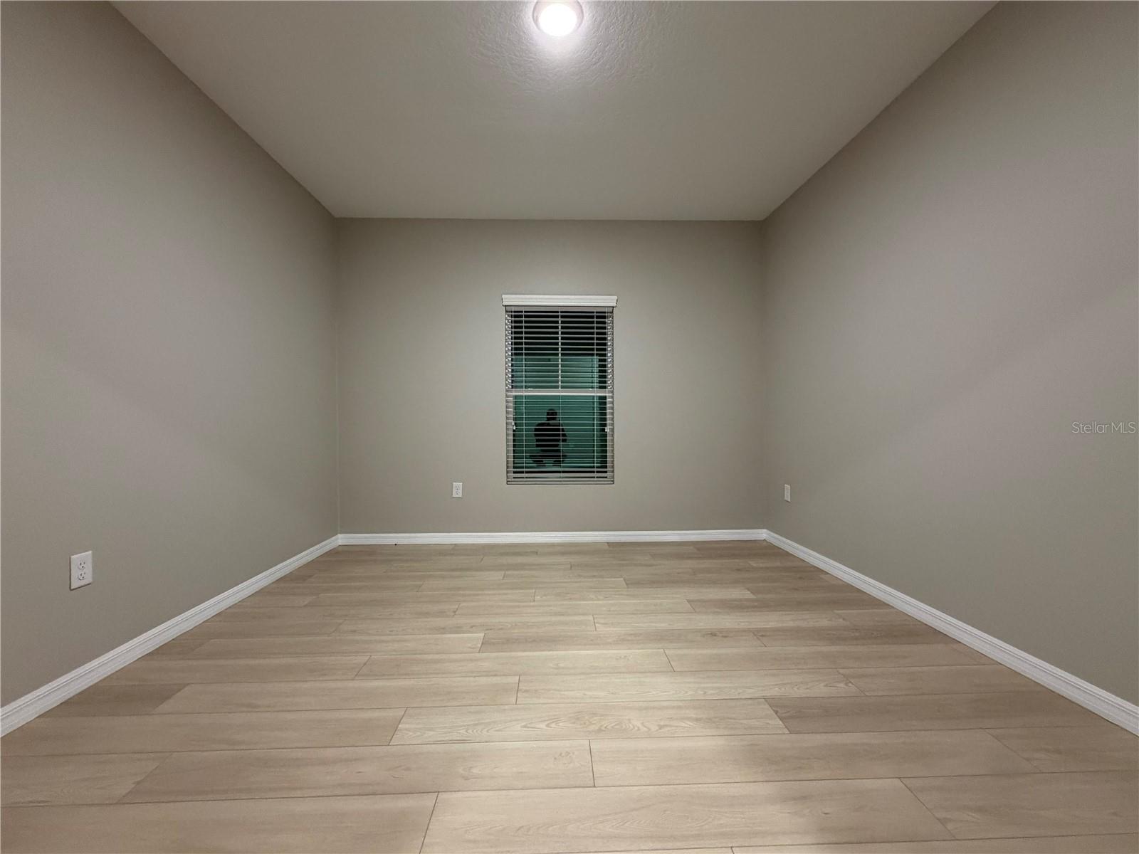 TRIPLE CRK VILLAGE M-2 - Residential Lease