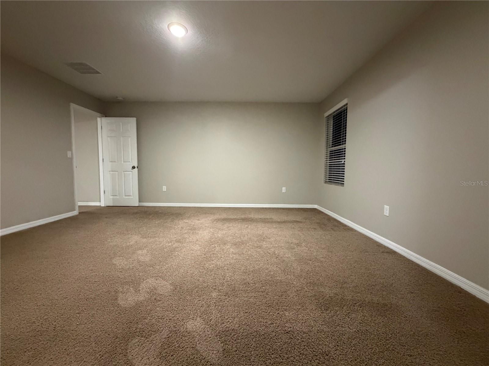 TRIPLE CRK VILLAGE M-2 - Residential Lease