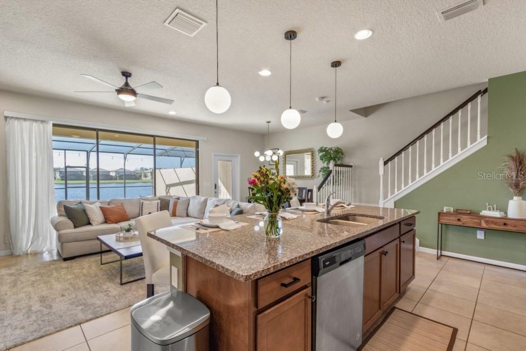 WINDSOR AT WESTSIDE PH 2B - Residential