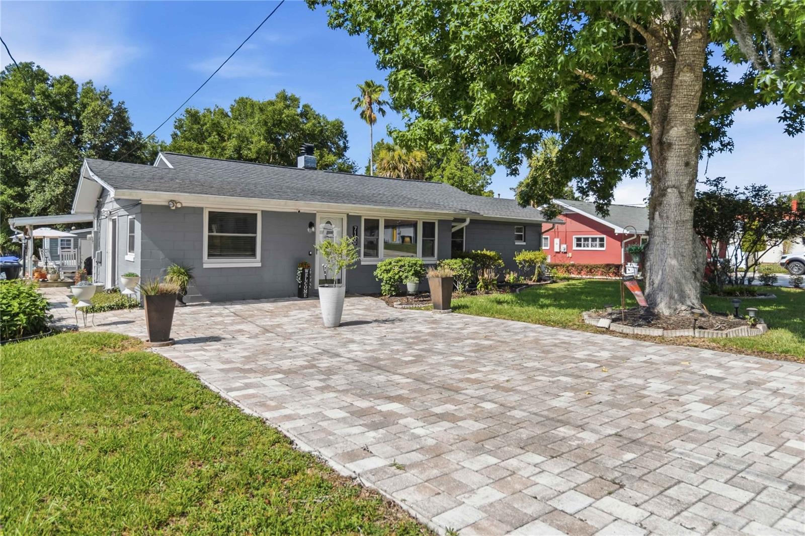 WOODLAWN HEIGHTS - Residential