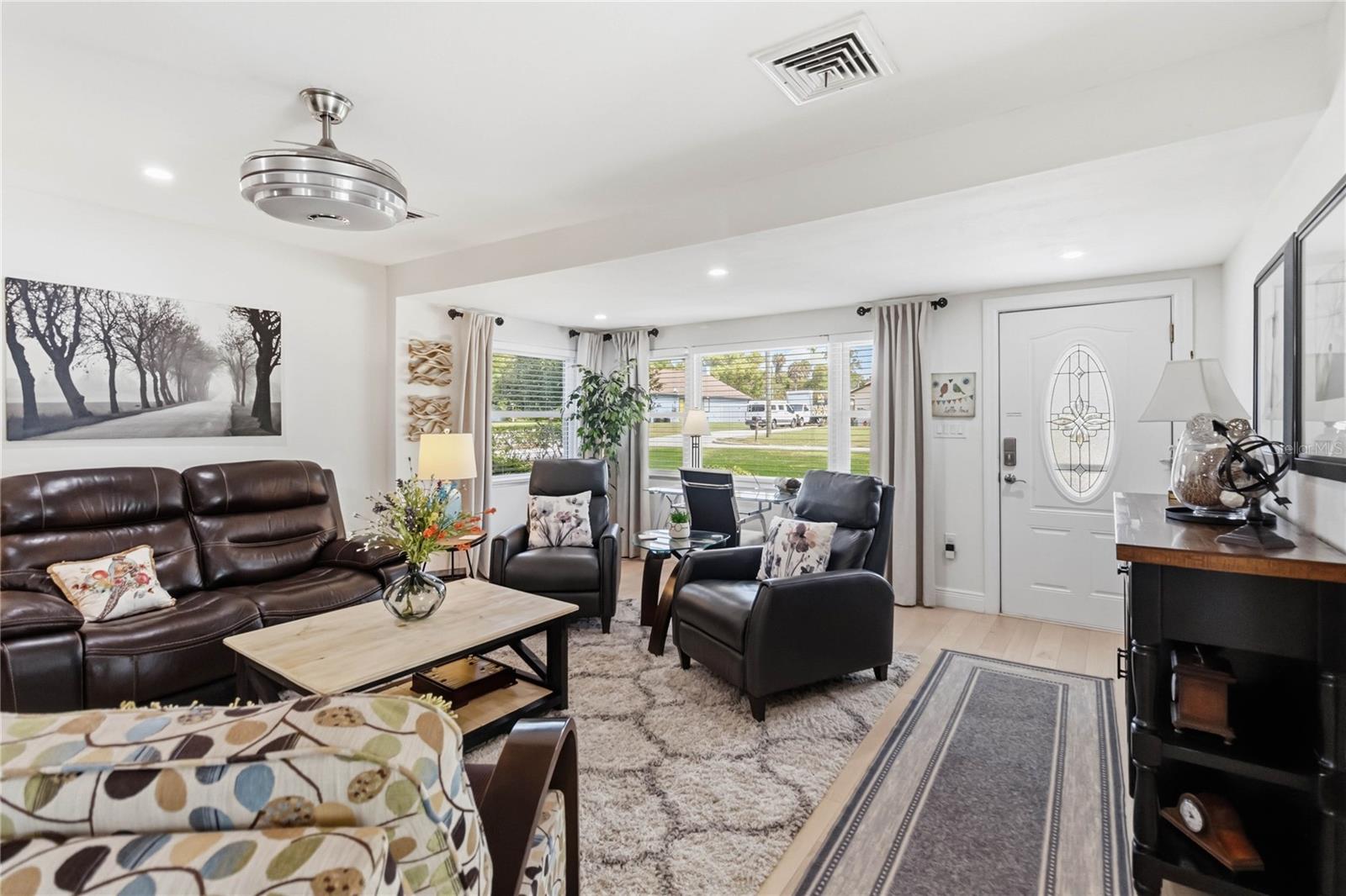 WOODLAWN HEIGHTS - Residential