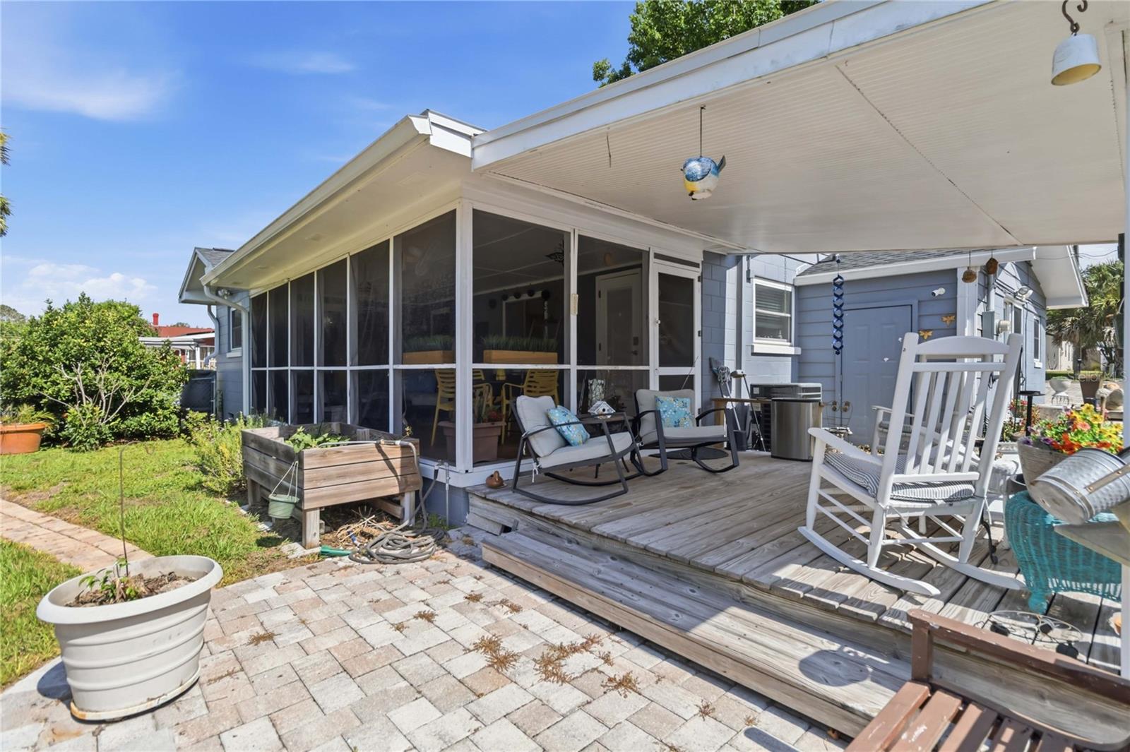 WOODLAWN HEIGHTS - Residential