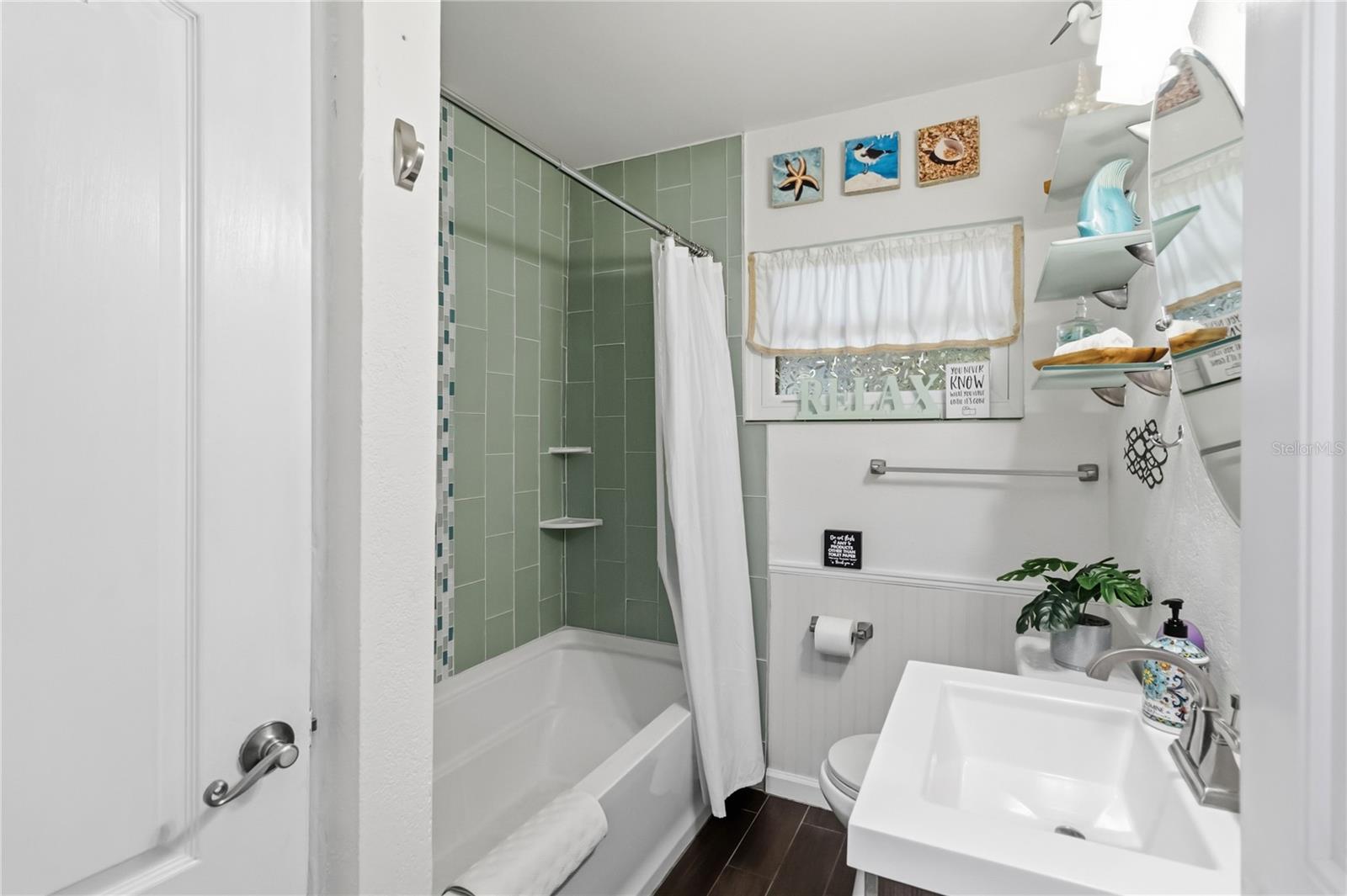 WOODLAWN HEIGHTS - Residential