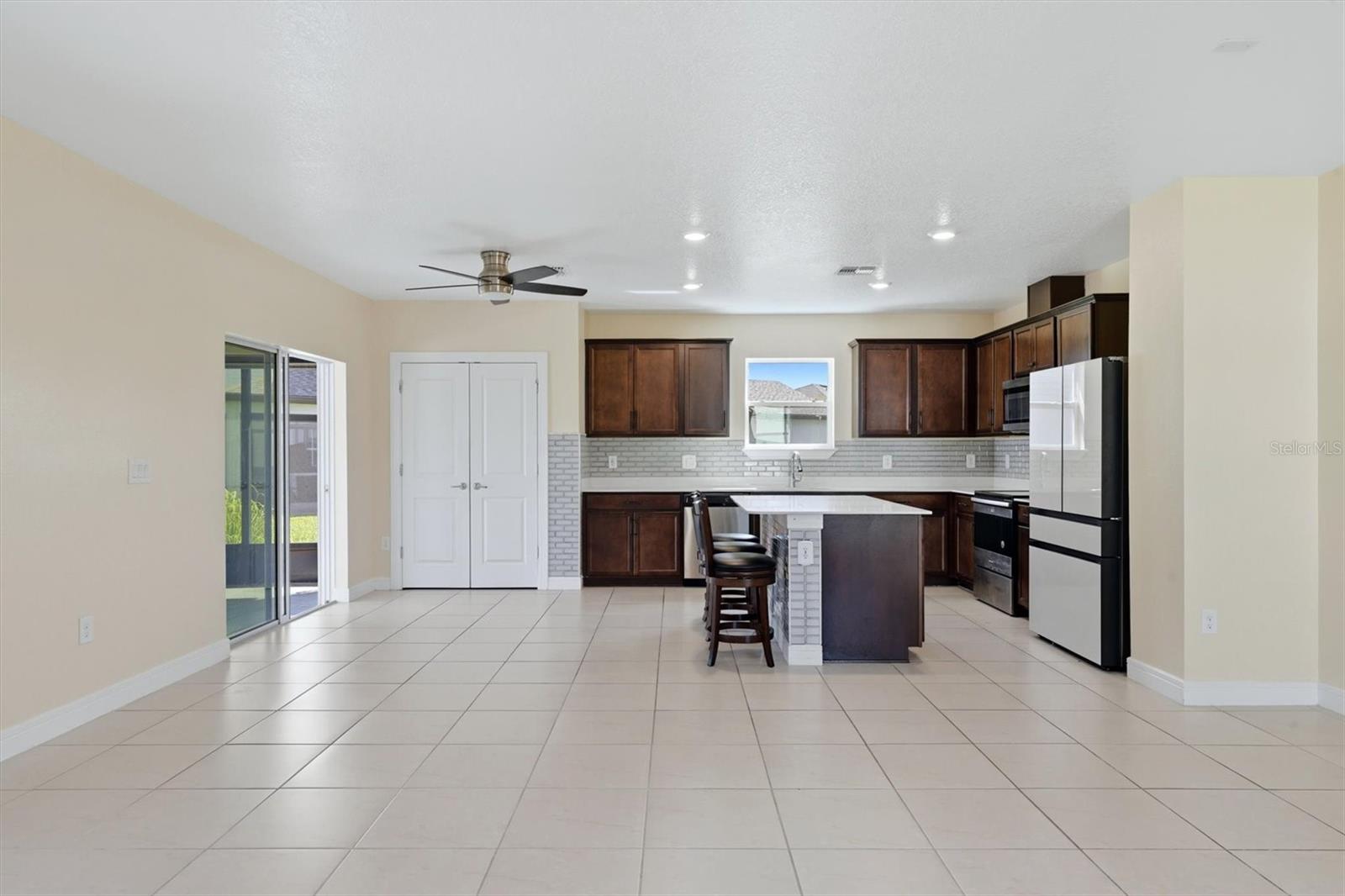 NORTH RIVER RANCH PH IA-2 - Residential Lease