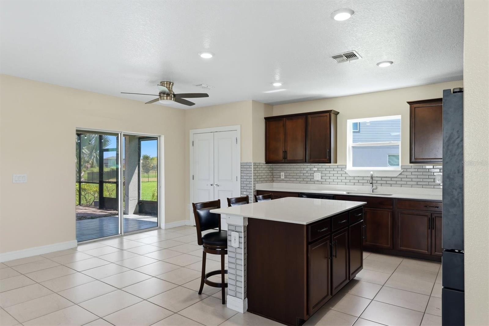 NORTH RIVER RANCH PH IA-2 - Residential Lease