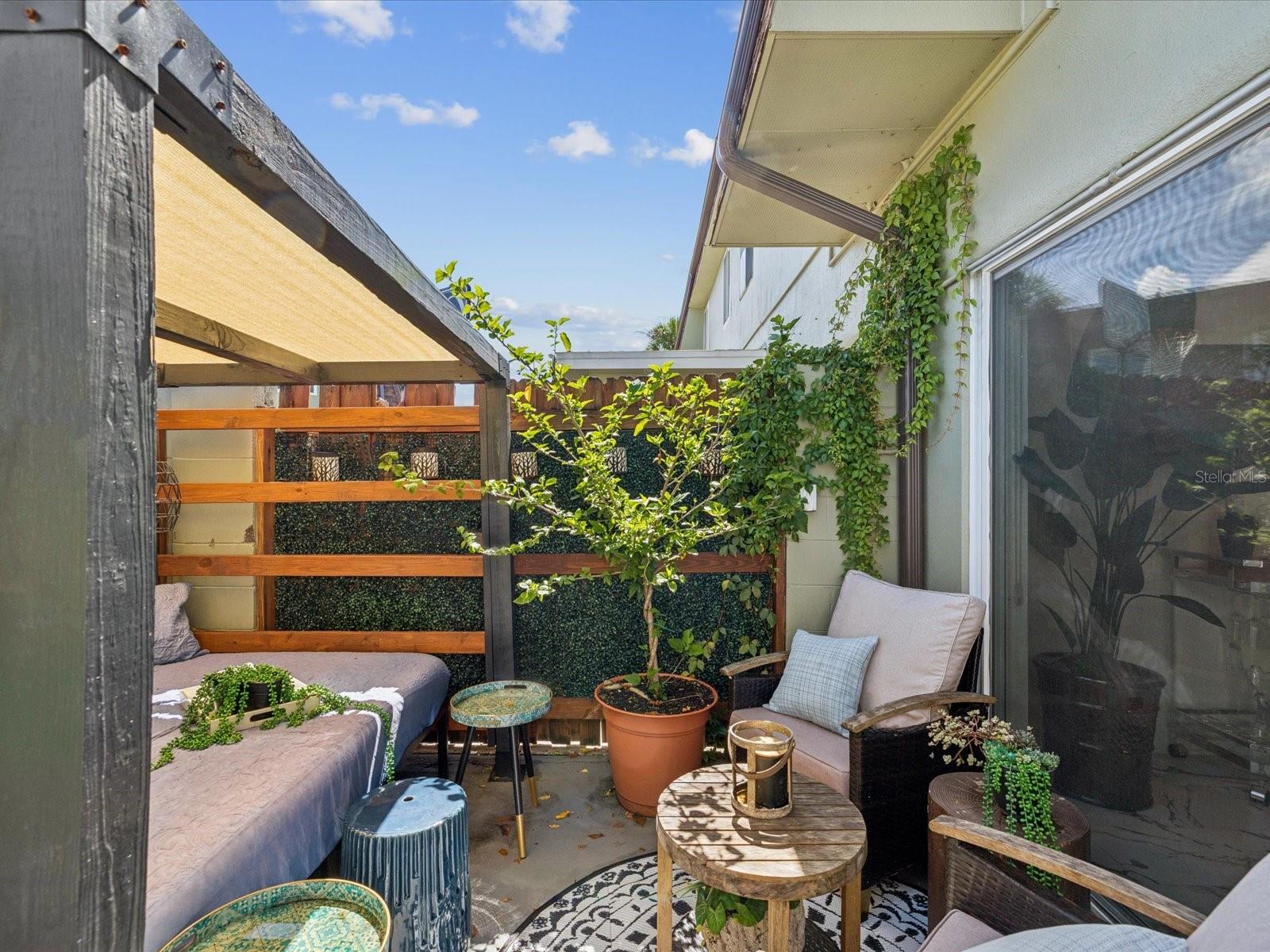 SEVENTIETH SOMERSET PLACE CONDO - Residential