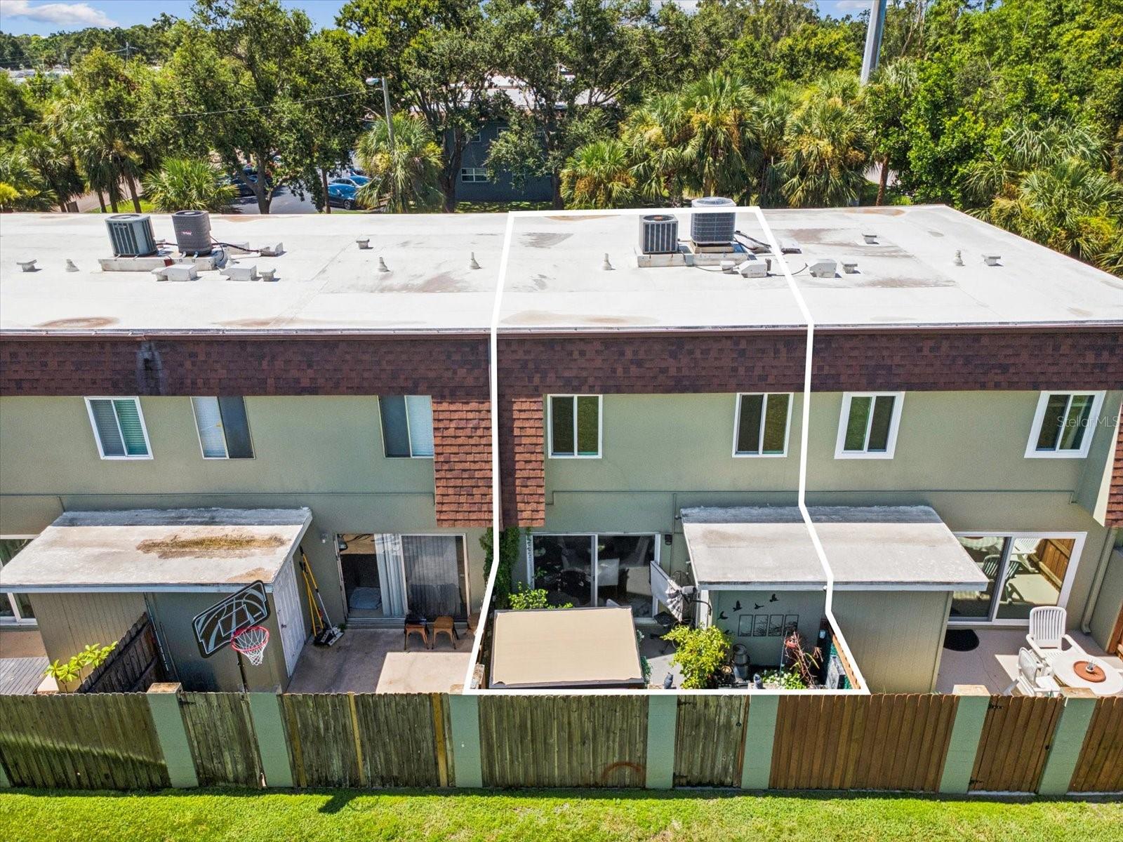 SEVENTIETH SOMERSET PLACE CONDO - Residential