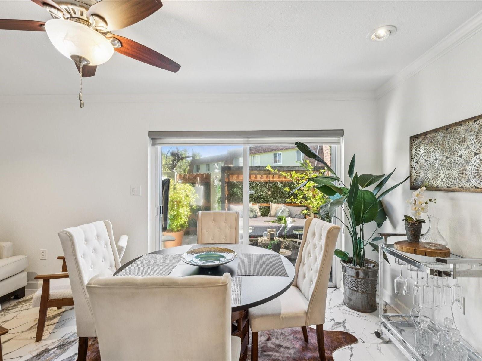 SEVENTIETH SOMERSET PLACE CONDO - Residential
