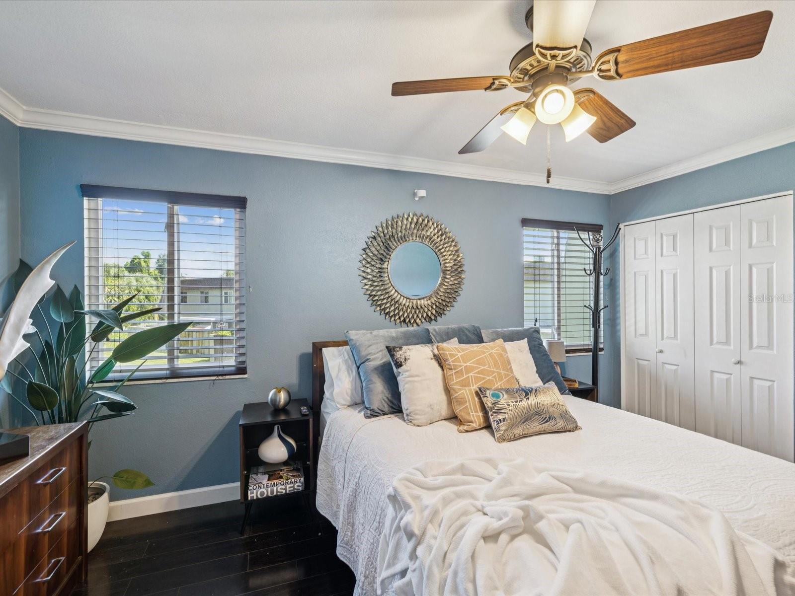 SEVENTIETH SOMERSET PLACE CONDO - Residential