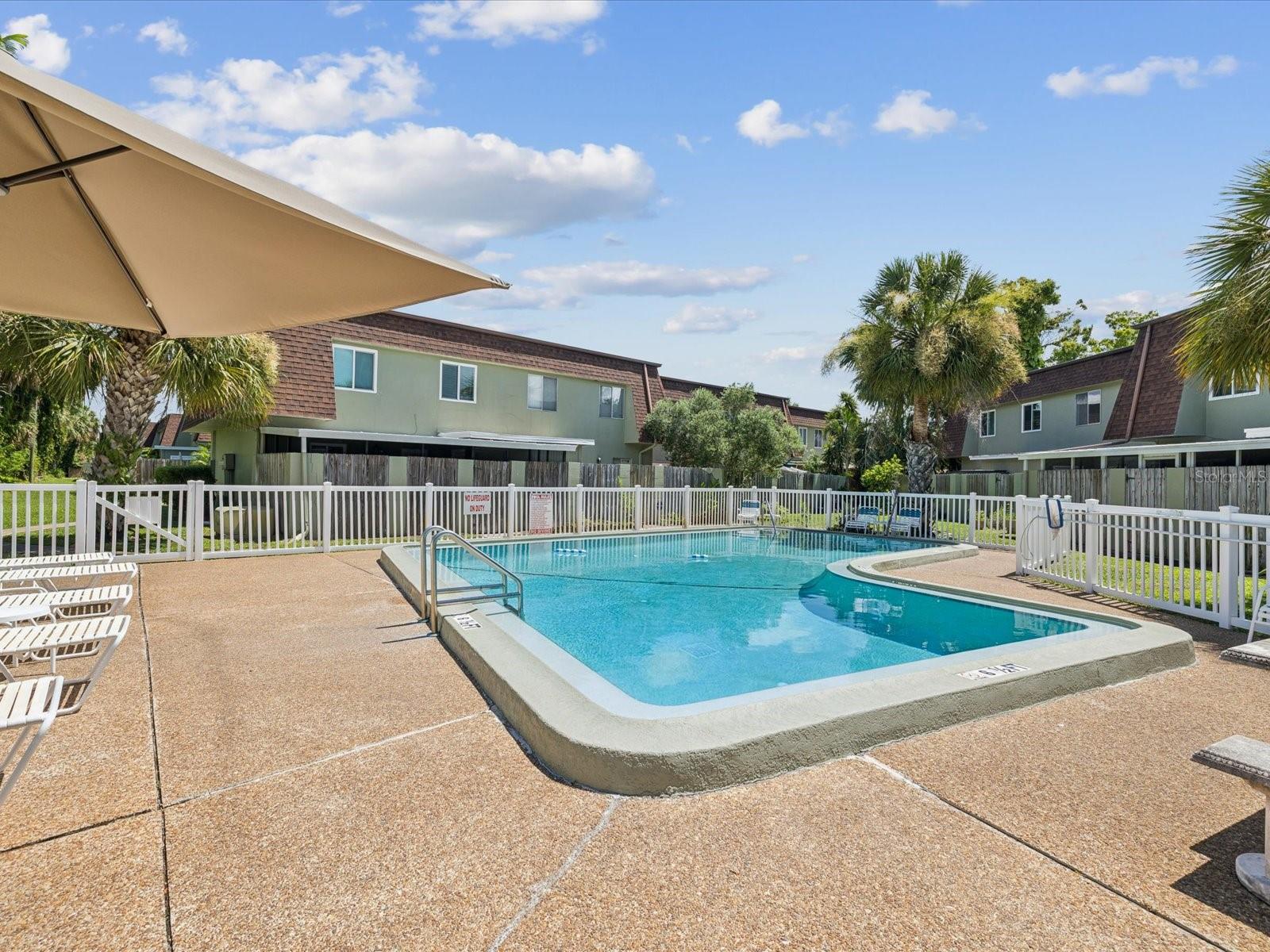 SEVENTIETH SOMERSET PLACE CONDO - Residential