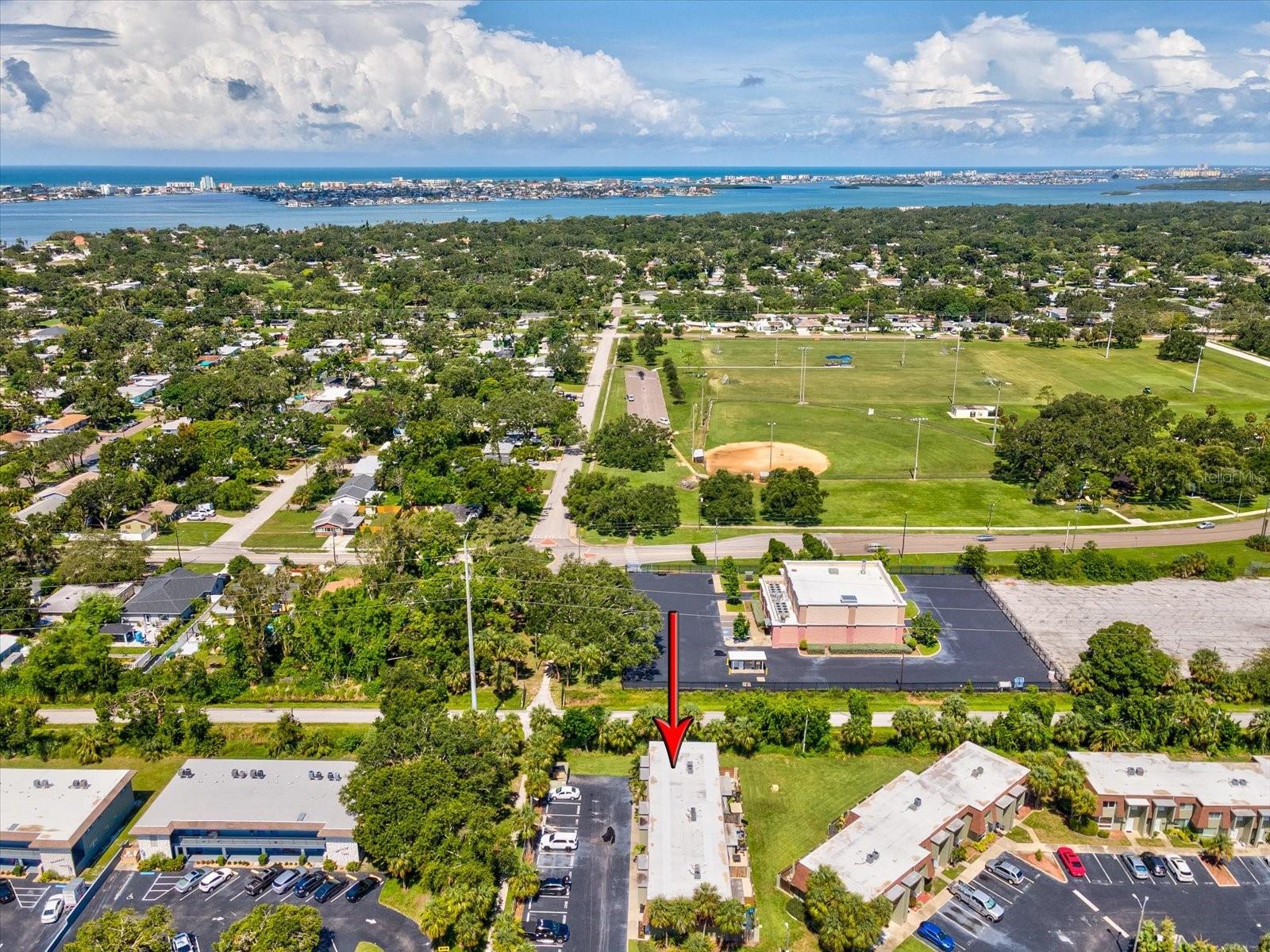 SEVENTIETH SOMERSET PLACE CONDO - Residential