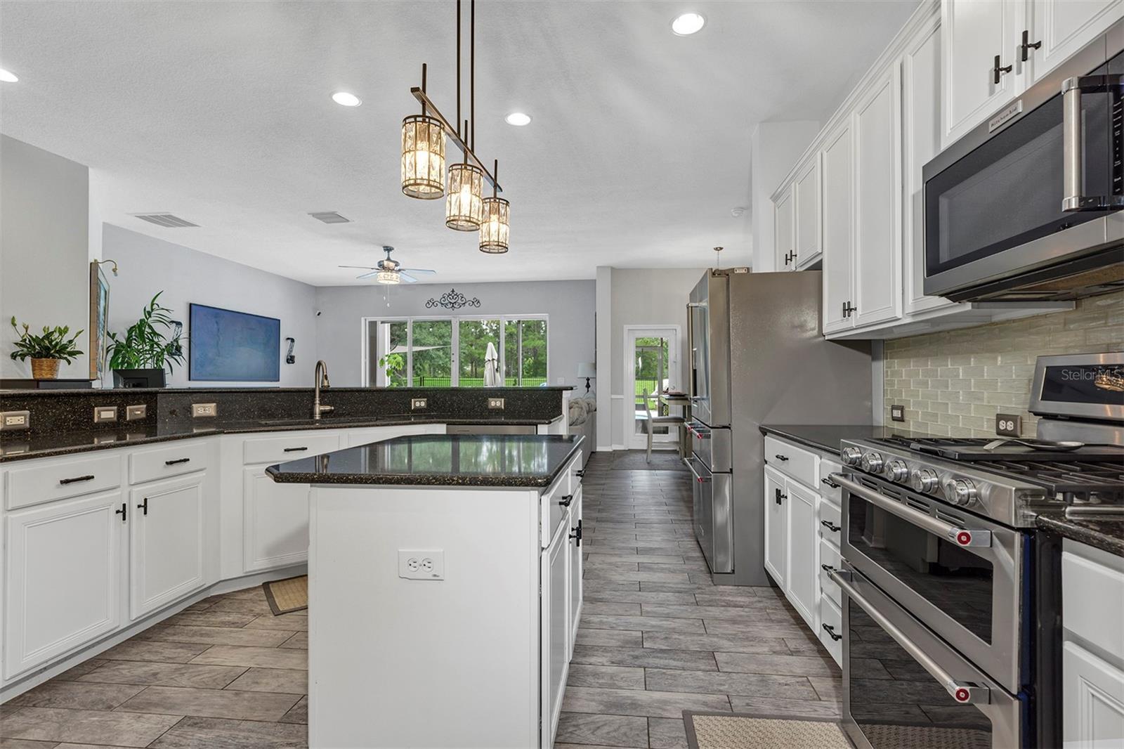 SOUTHERN HILLS PLANTATION - Residential