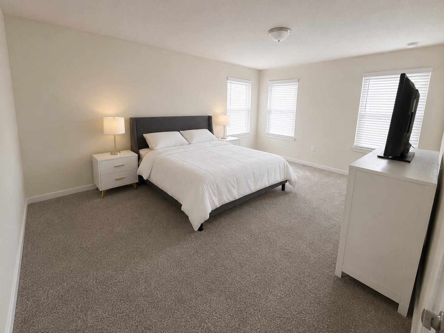WINDING MDWS - Residential