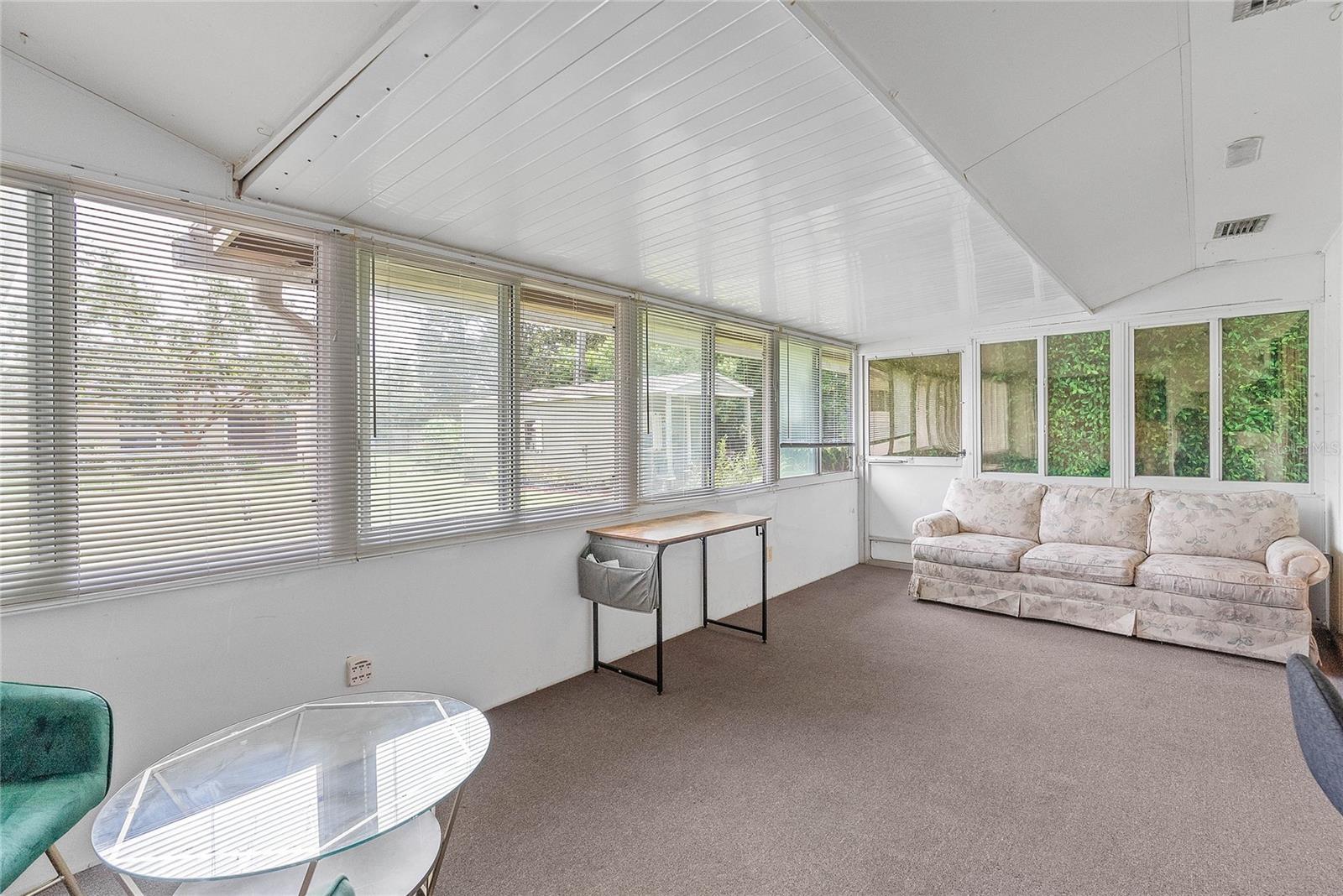 LIBERTY HEIGHTS - Residential Lease
