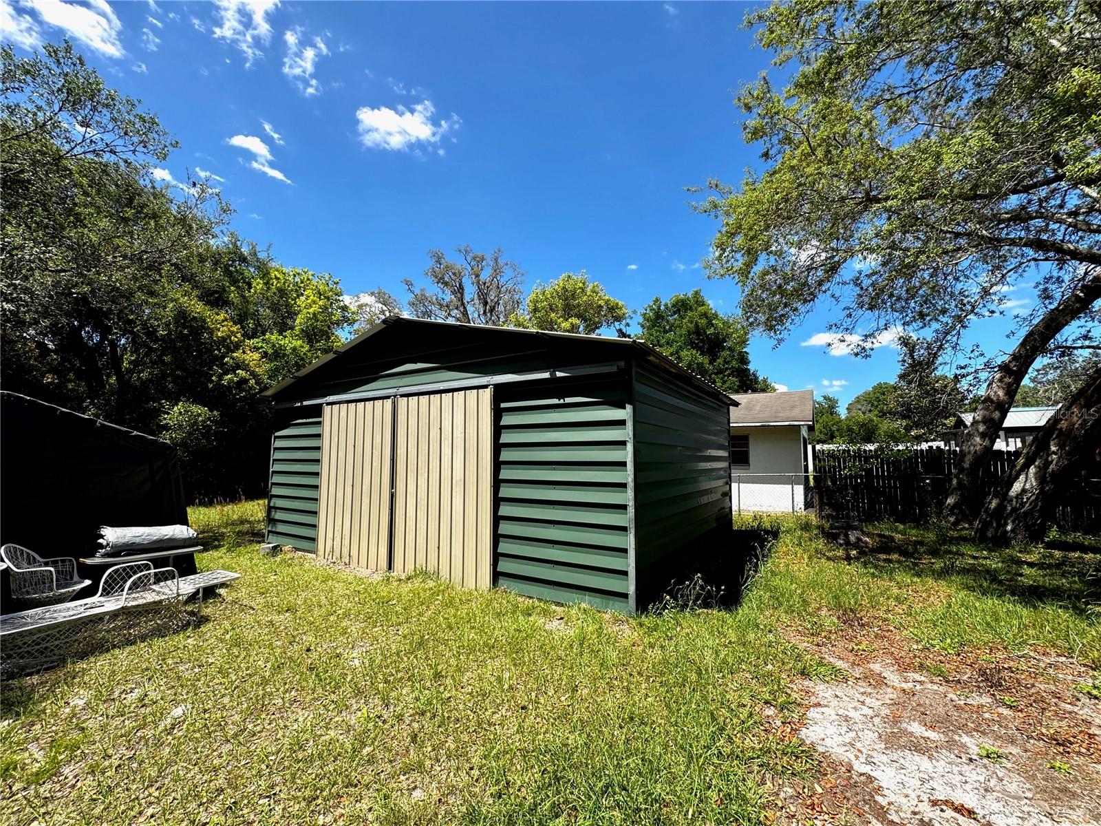 RIDGE MANOR LEISURE HOME - Residential