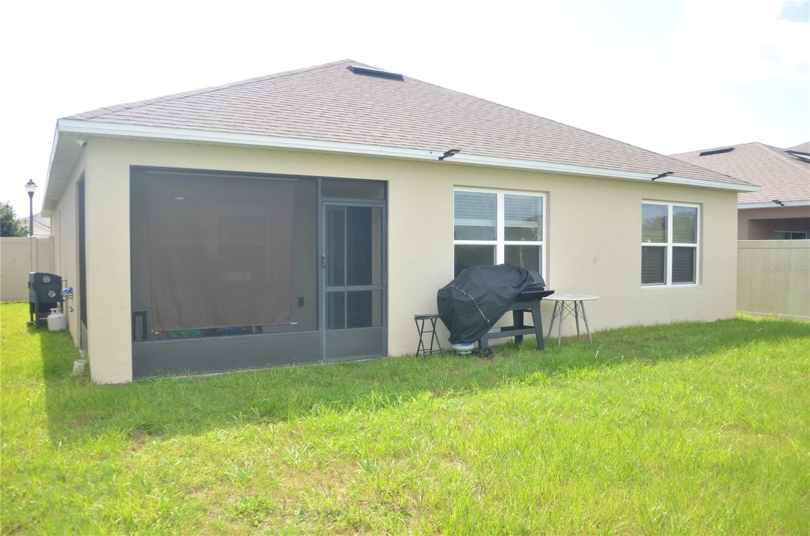 LAKE CHARLES RESIDENCE PH 1C - Residential Lease