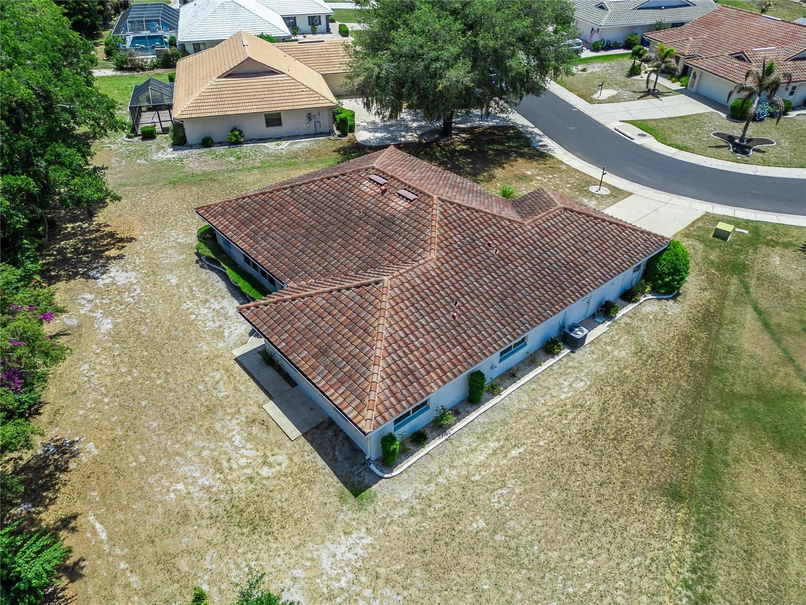 SUN CITY CENTER UNIT 52 - Residential