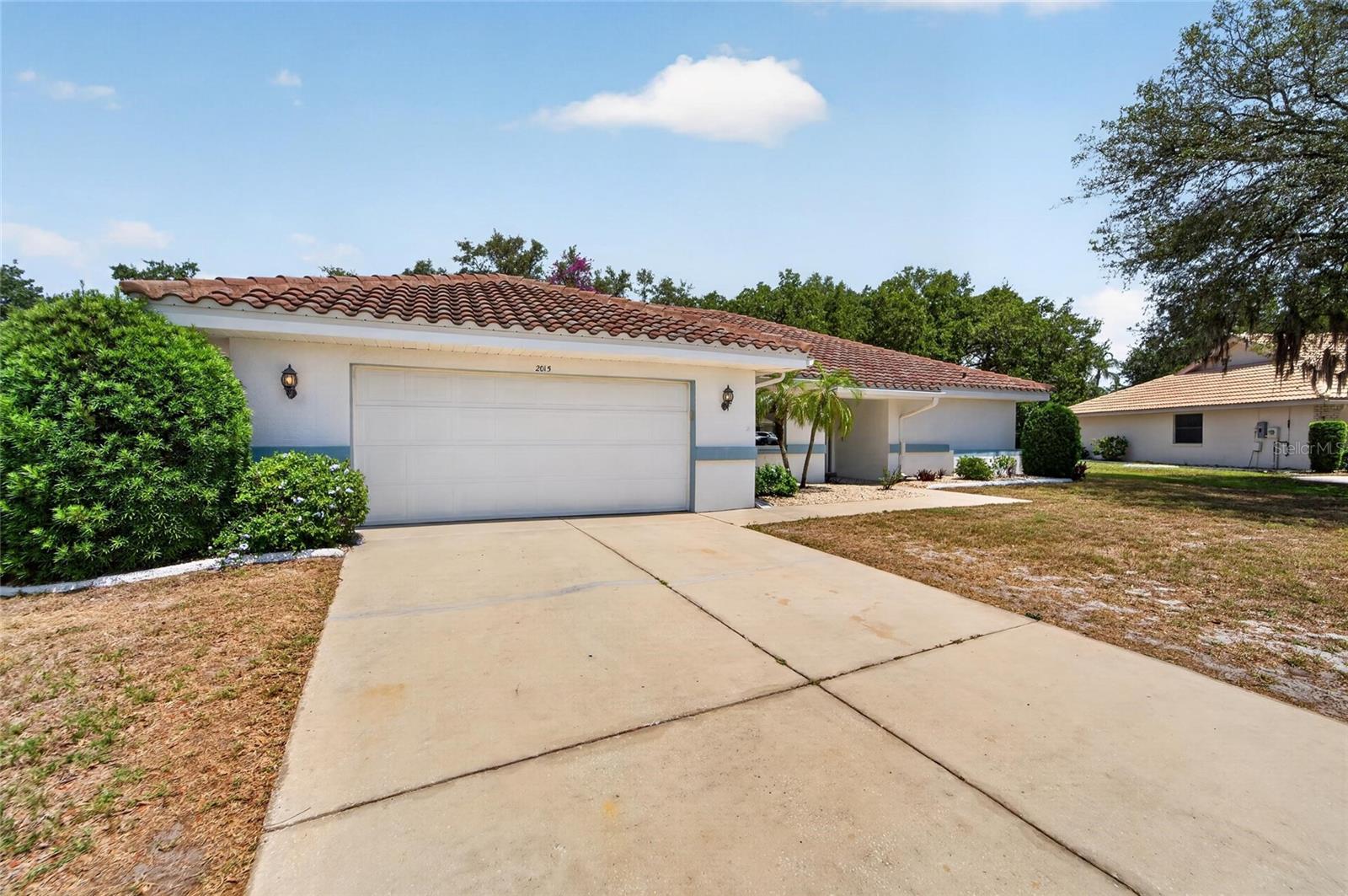 SUN CITY CENTER UNIT 52 - Residential