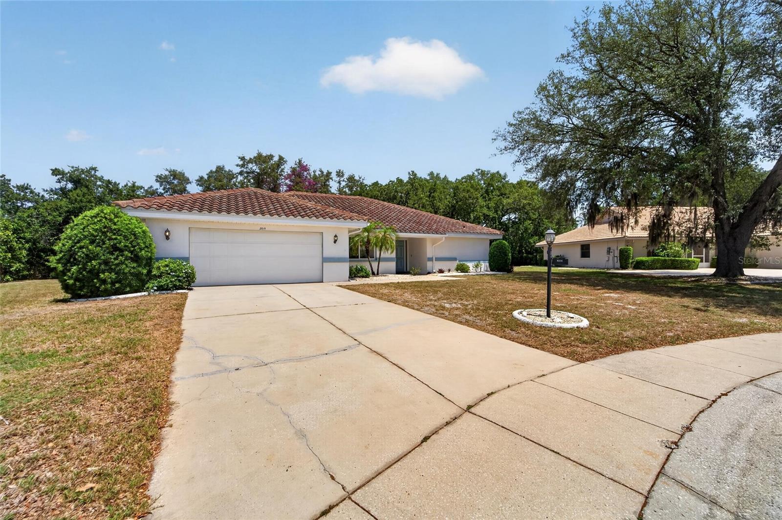SUN CITY CENTER UNIT 52 - Residential